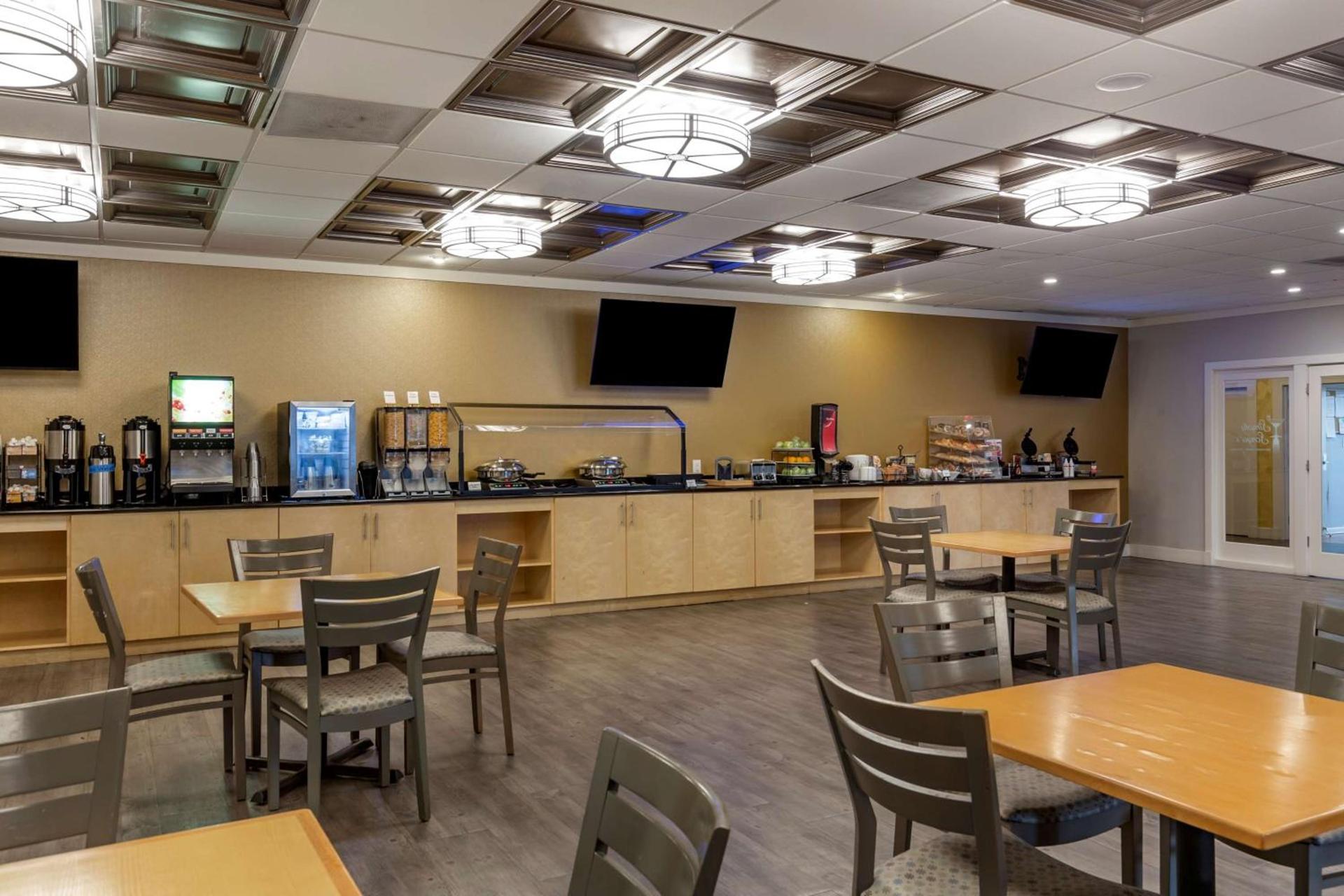 Best Western Plus University Inn photo 6