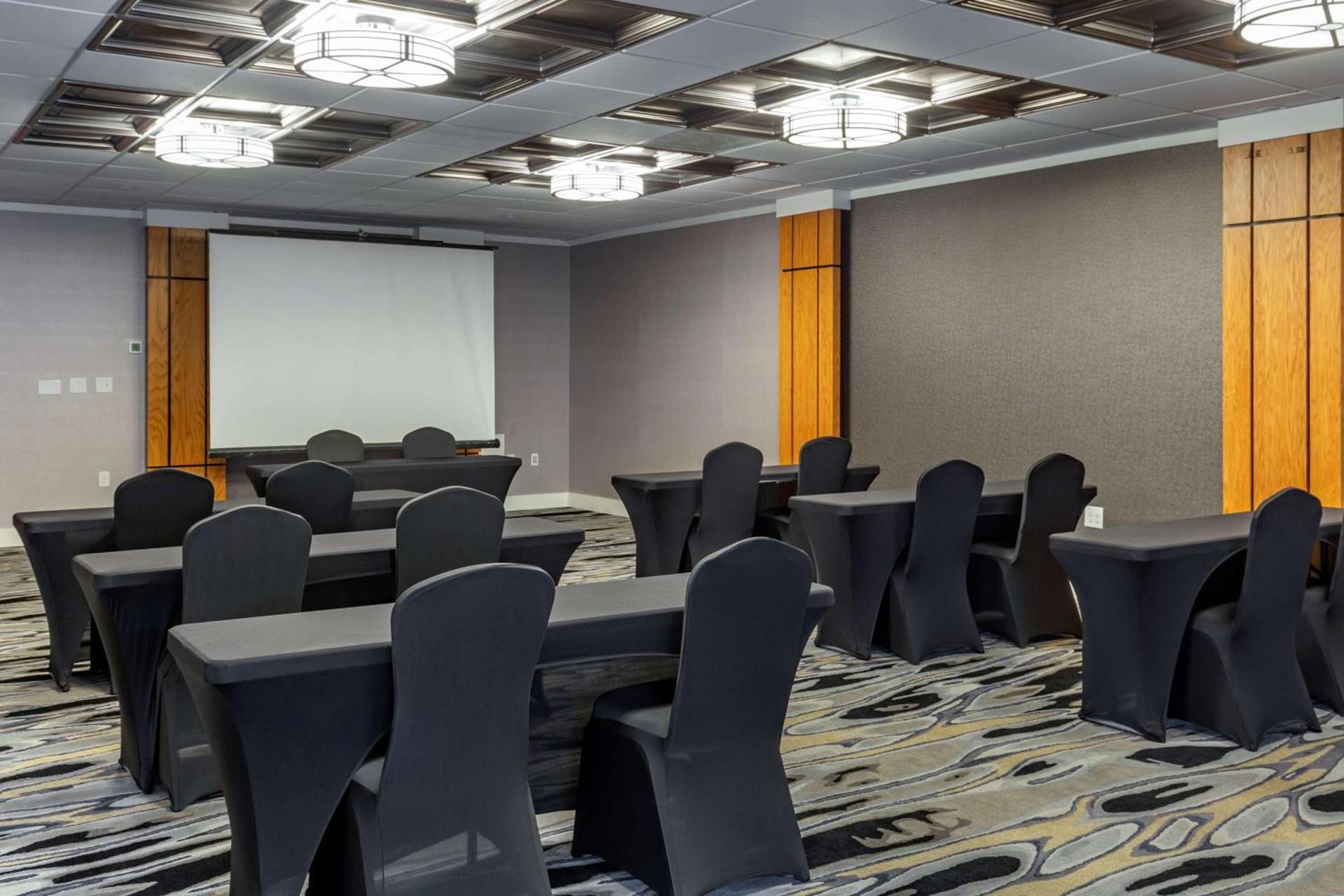 Best Western Plus University Inn photo 27