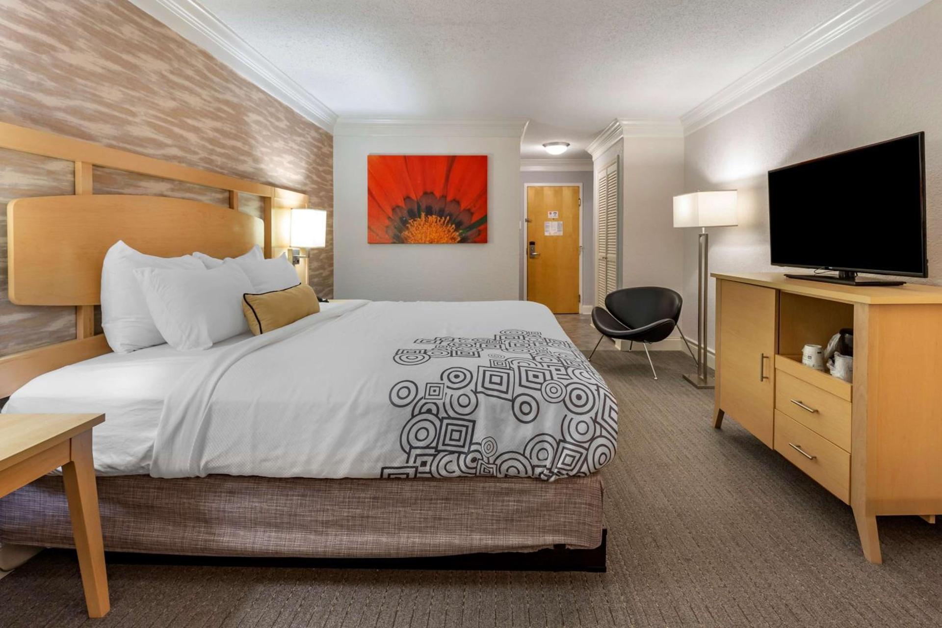 Best Western Plus University Inn photo 7