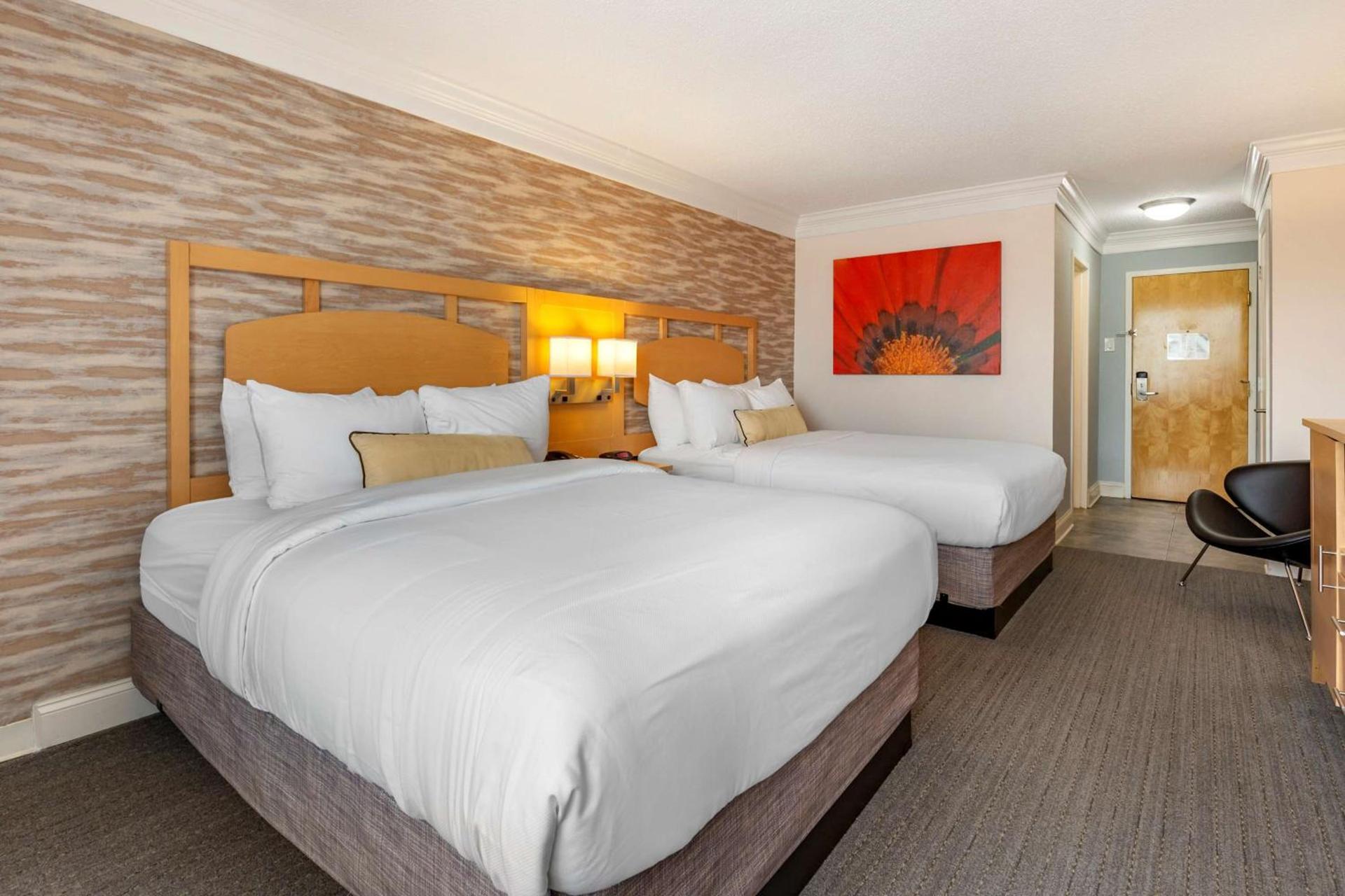 Best Western Plus University Inn photo 18