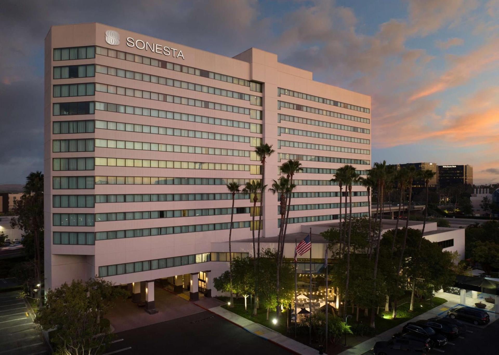 Sonesta Irvine John Wayne Airport photo 2