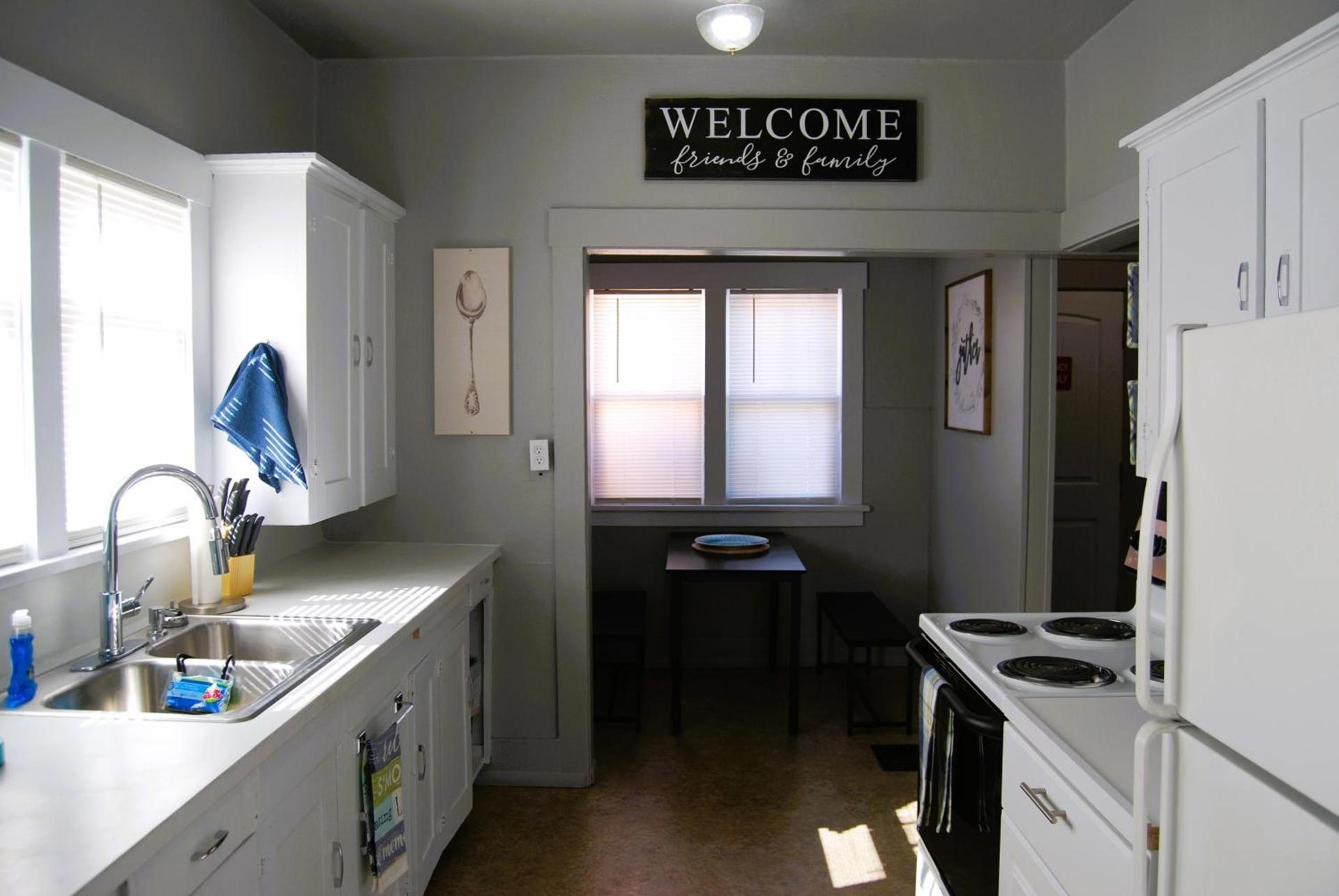 Deep Water Inn photo 35