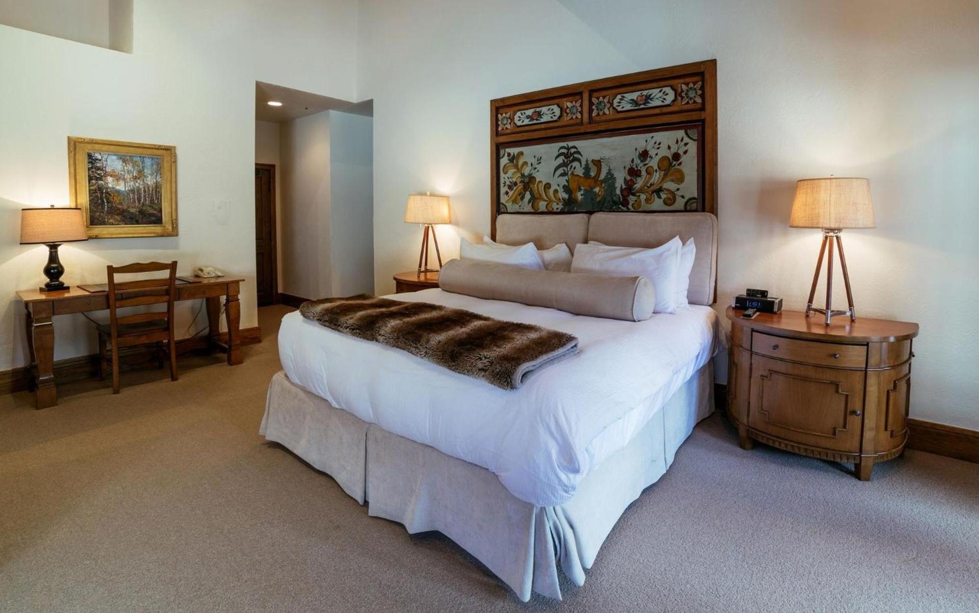 Luxury King Room Hotel Room photo 3