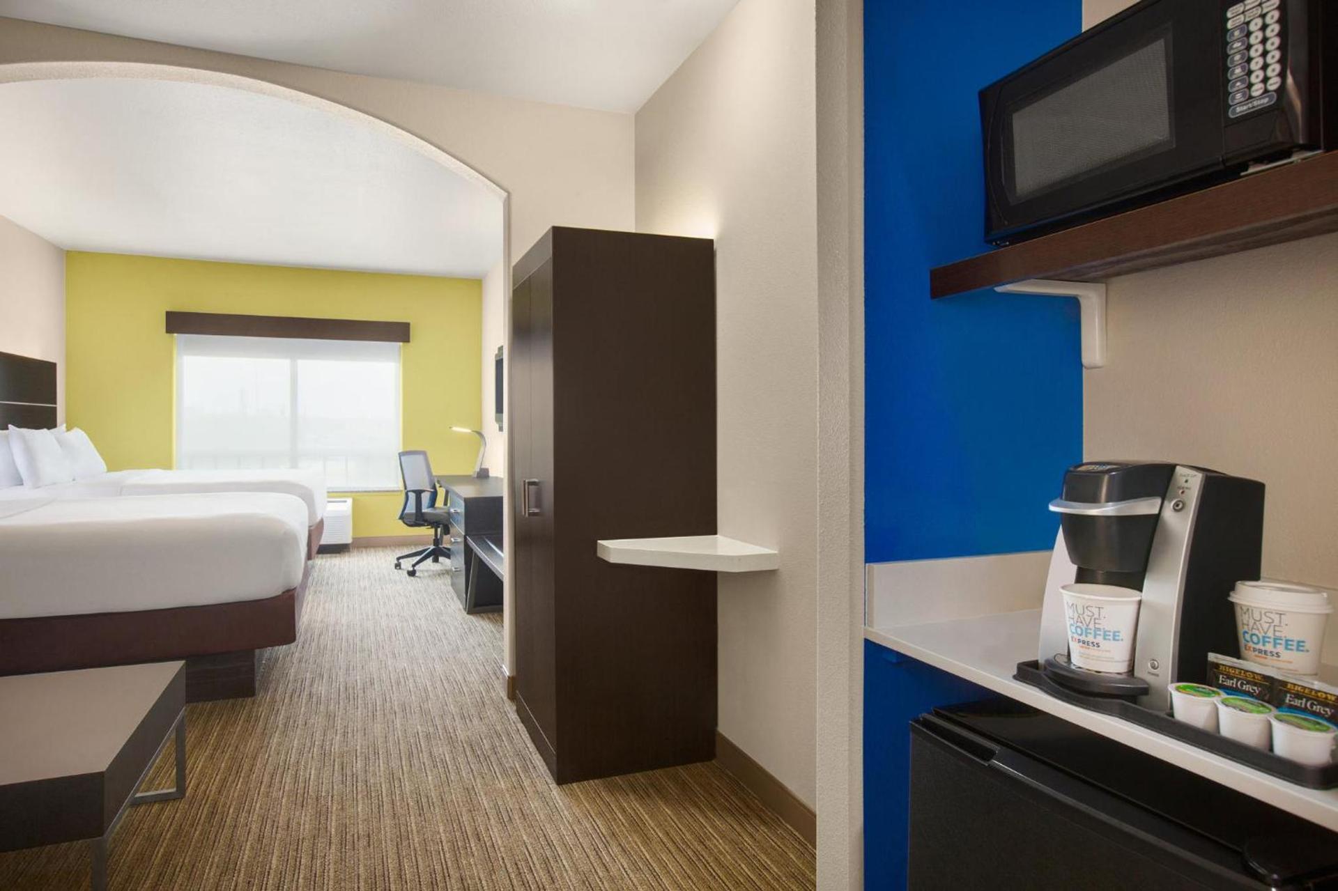 Holiday Inn Express Hotel & Suites San Antonio NW-Medical Area by IHG photo 72