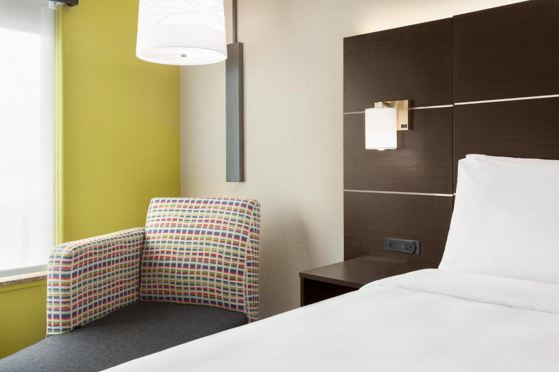 Holiday Inn Express Hotel & Suites San Antonio NW-Medical Area by IHG photo 69