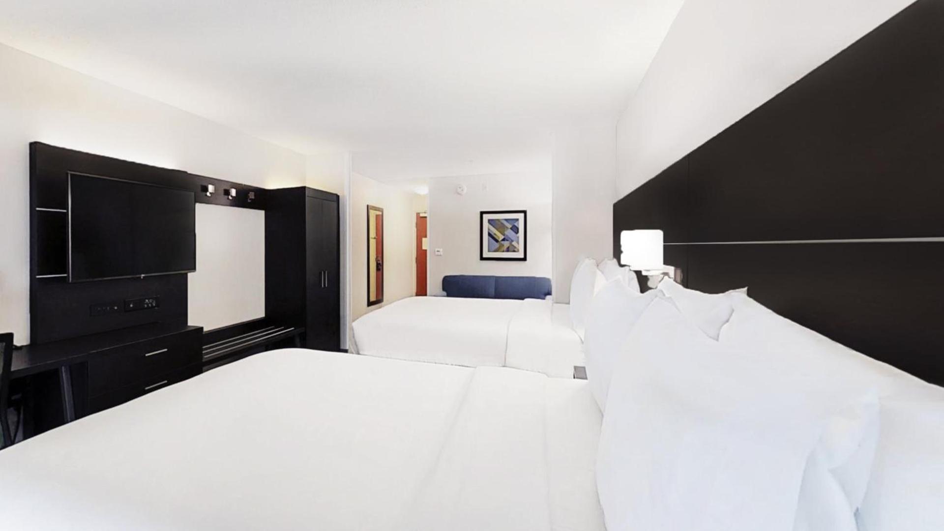 Holiday Inn Express New Orleans East by IHG photo 41