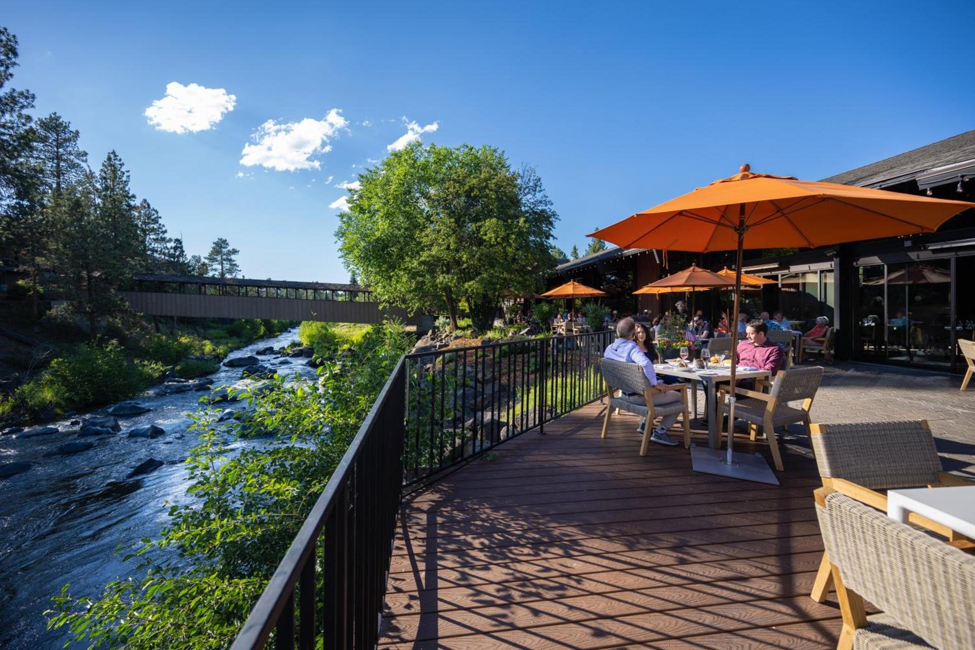 Riverhouse Lodge photo 8