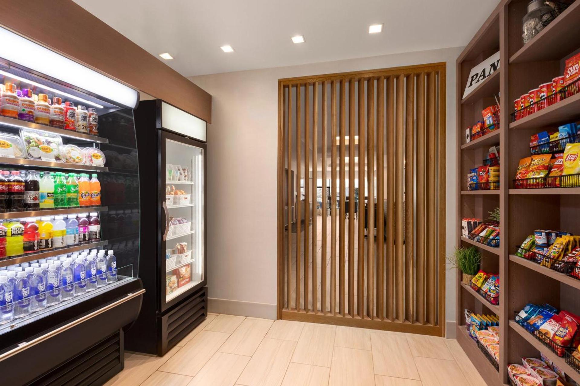 Holiday Inn Express & Suites Denver Airport by IHG photo 38