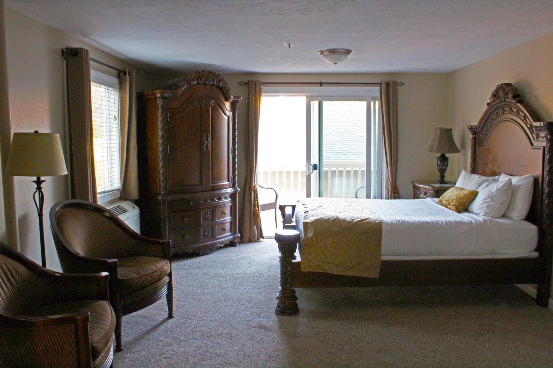 Silverton Inn & Suites photo 28