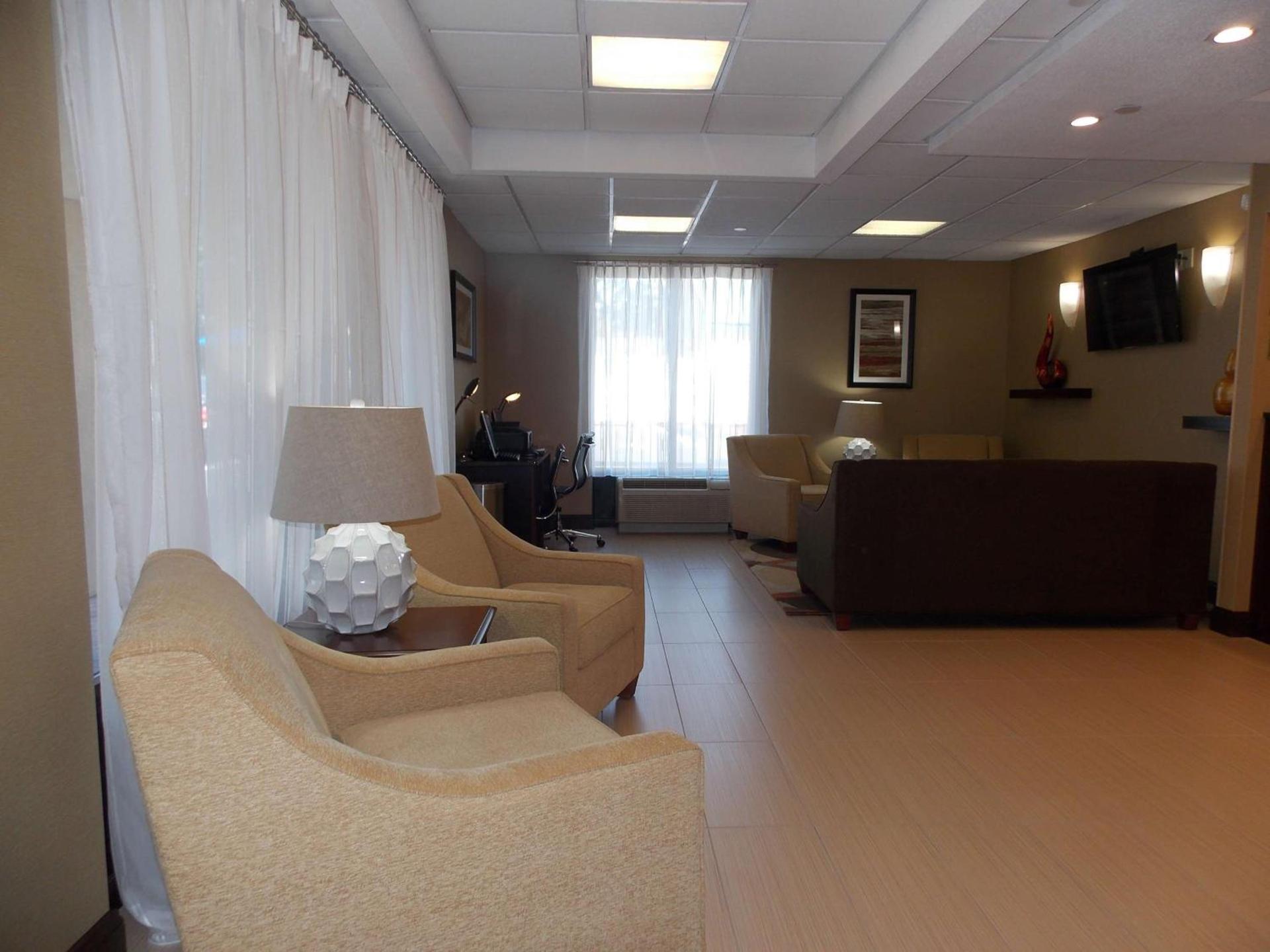 Best Western Springfield West Inn photo 2
