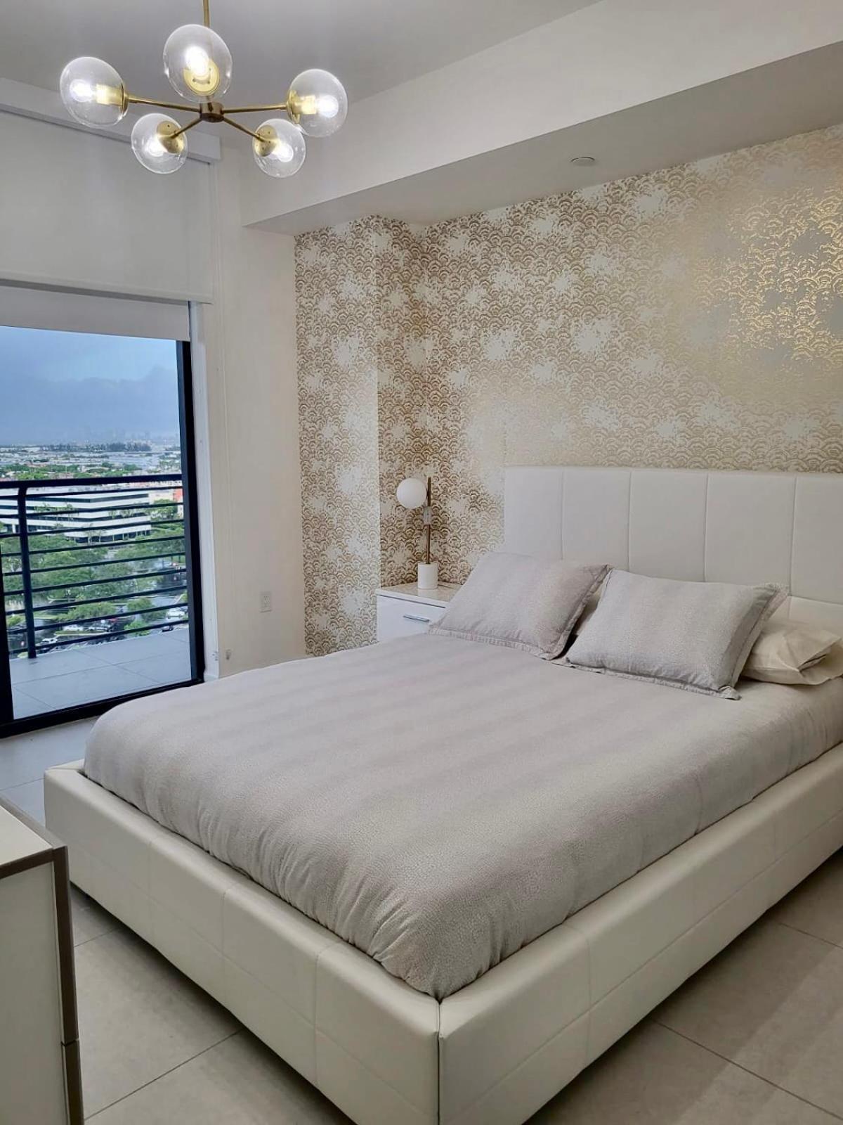DOWNTOWN DORAL, FLORIDA. NEW CONDO STYLE RESORT. photo 7
