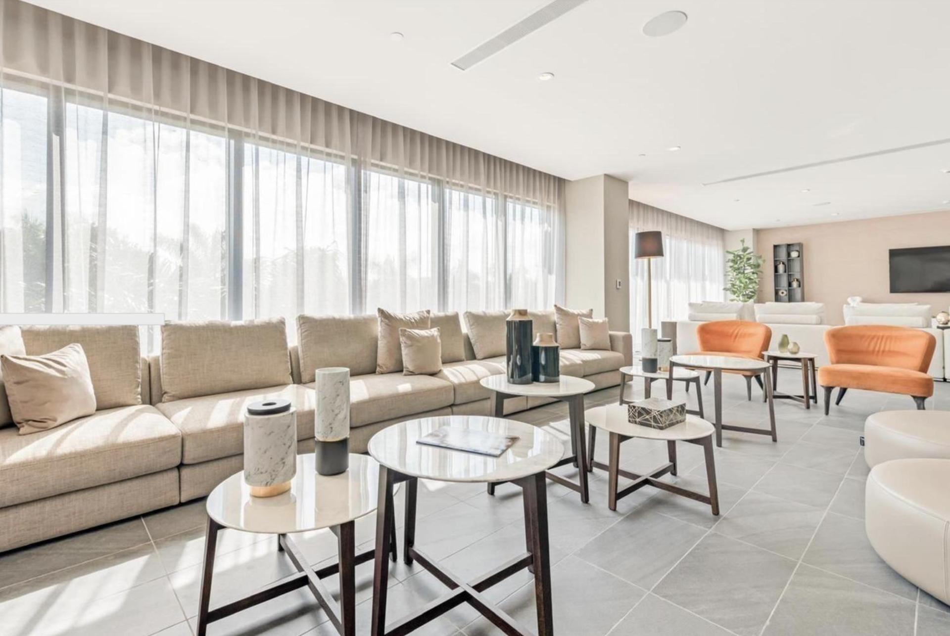 DOWNTOWN DORAL, FLORIDA. NEW CONDO STYLE RESORT. photo 21