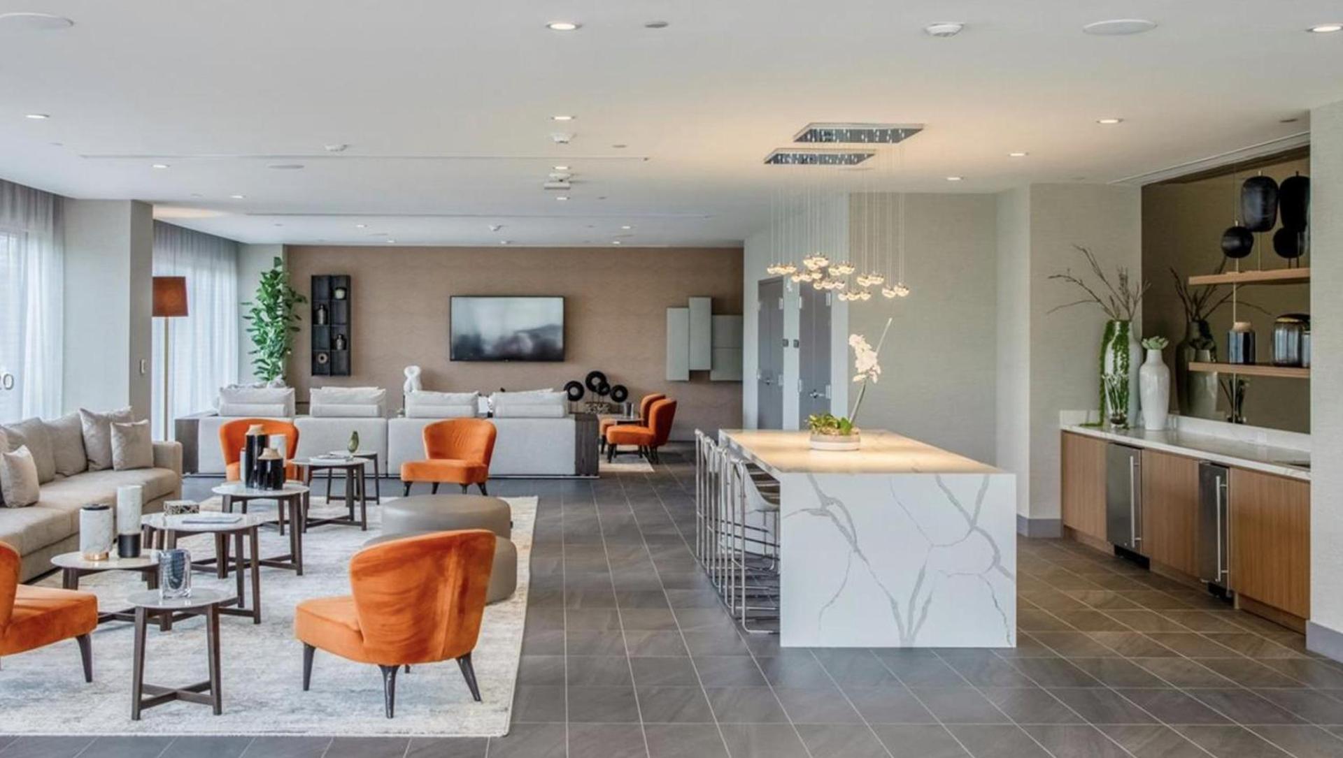 DOWNTOWN DORAL, FLORIDA. NEW CONDO STYLE RESORT. photo 24