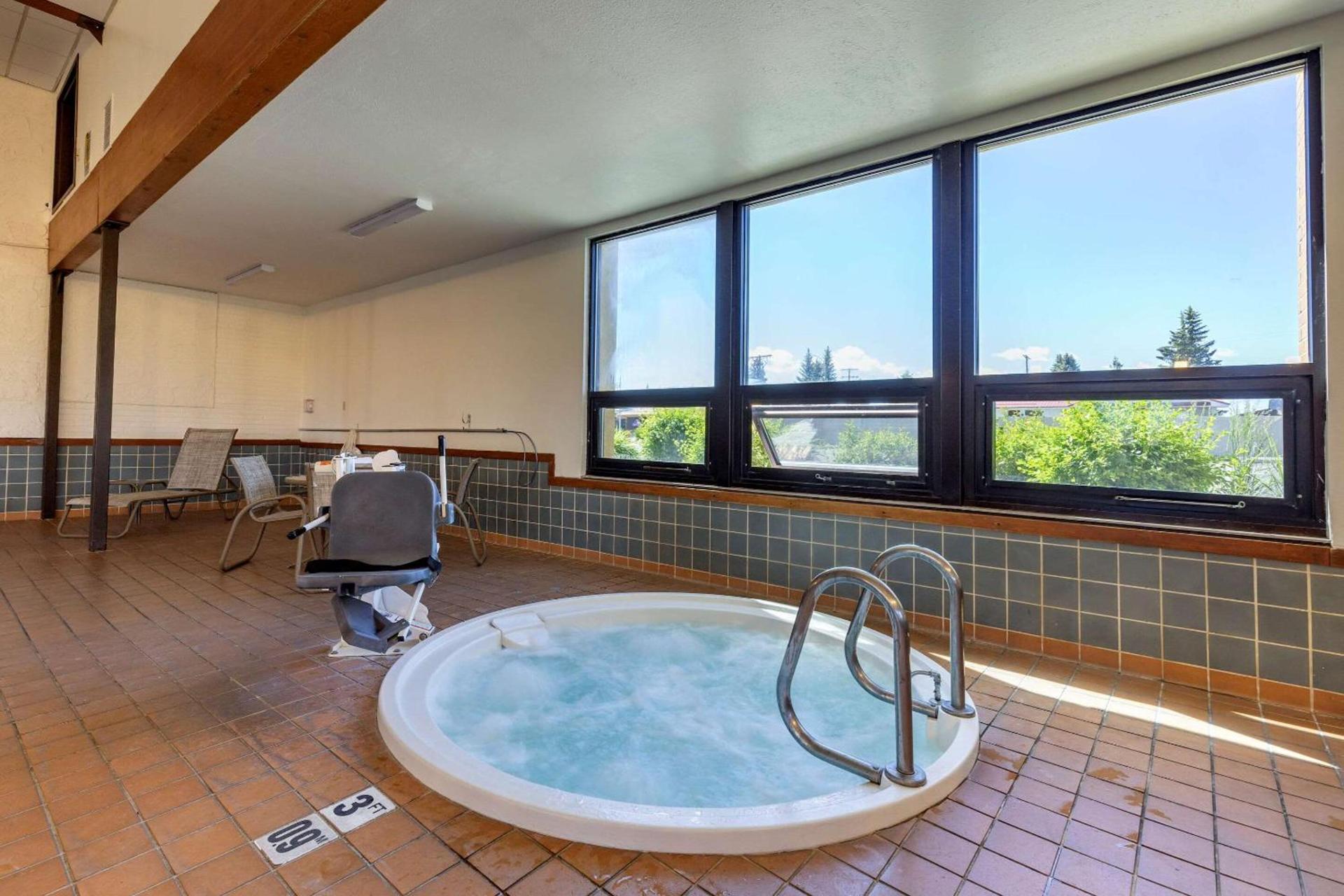 Garner Hotel Butte by IHG photo 22