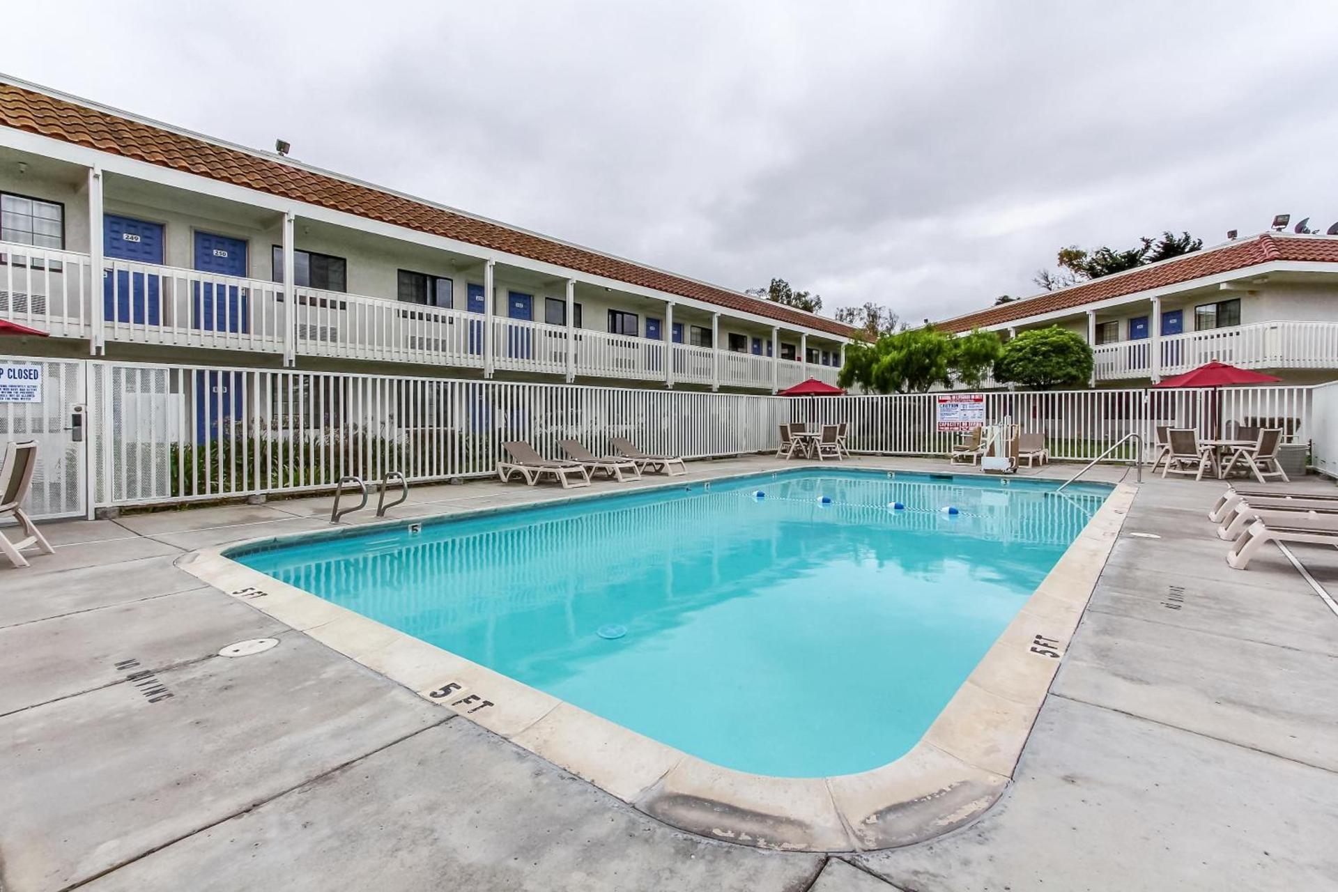 Motel 6-Salinas, CA - North Monterey Area photo 20