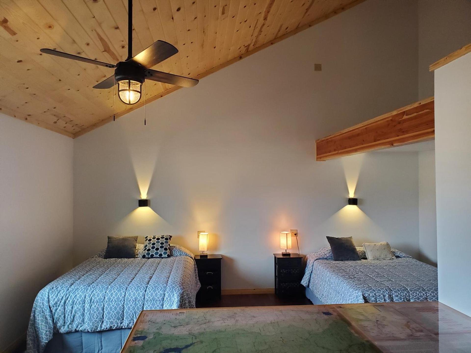 Dream Drift Motel photo 30