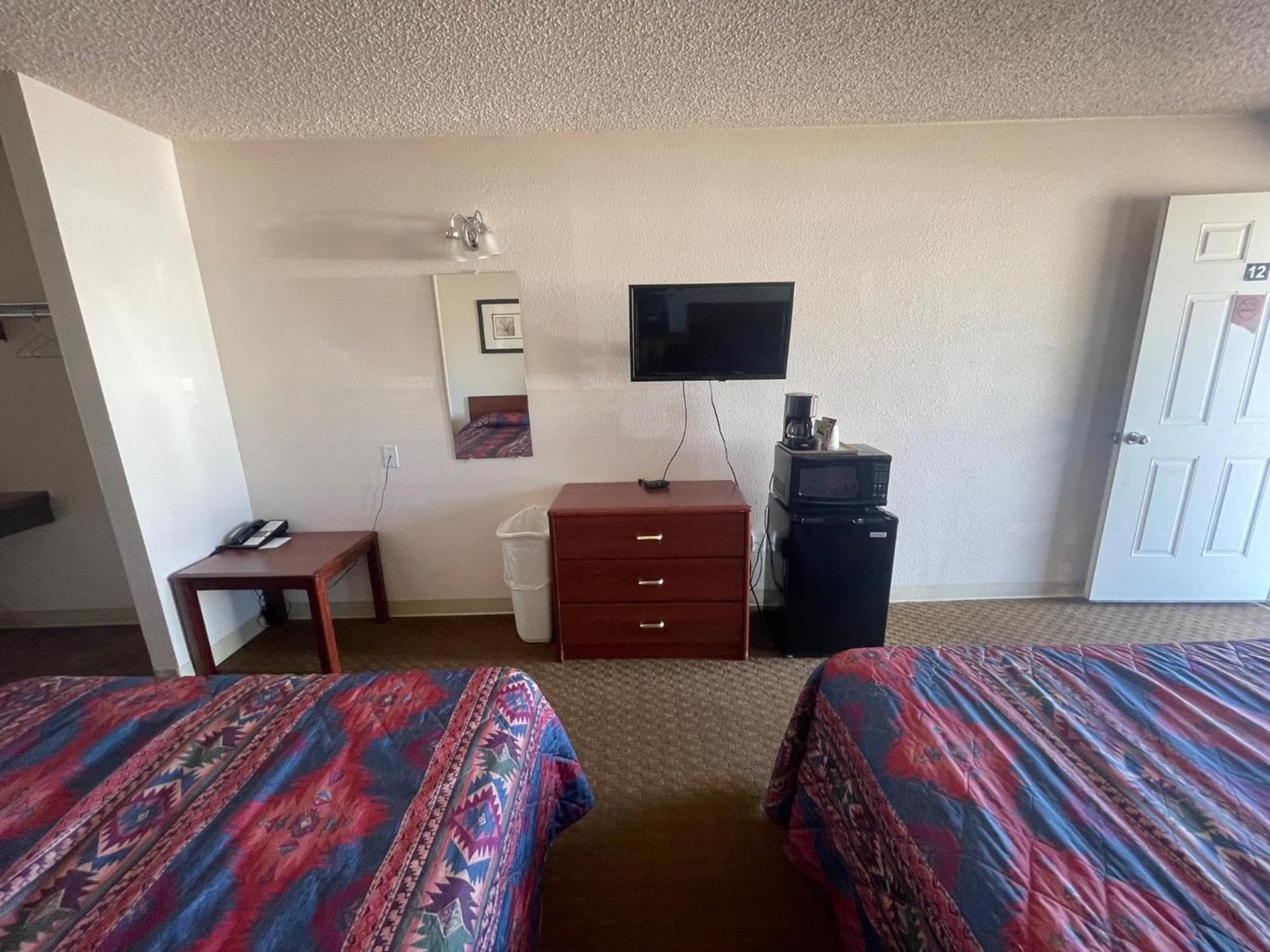 Riverside Inn photo 28