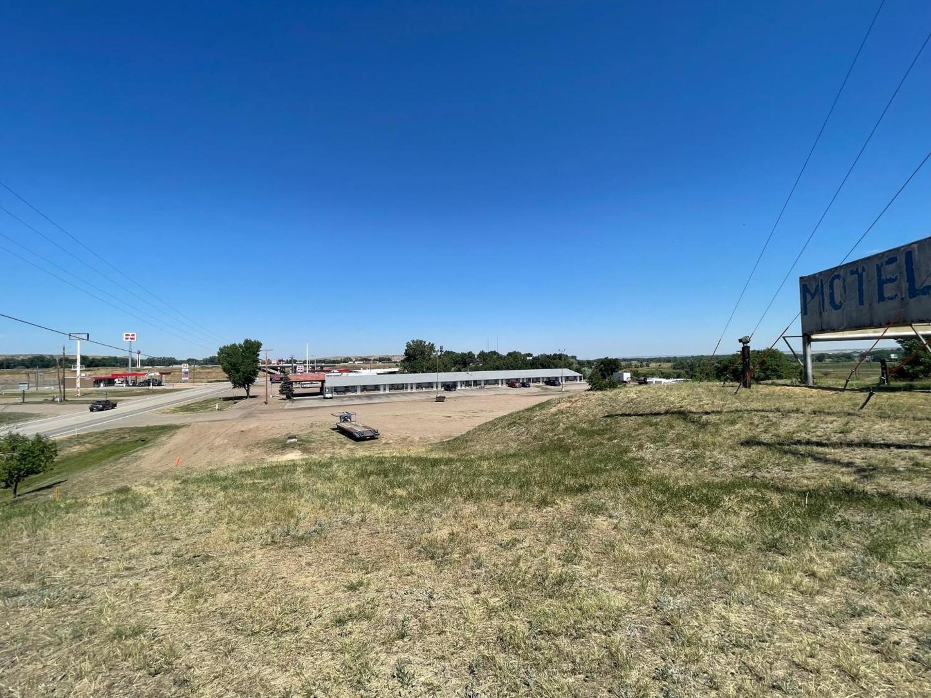 Riverside Inn photo 26