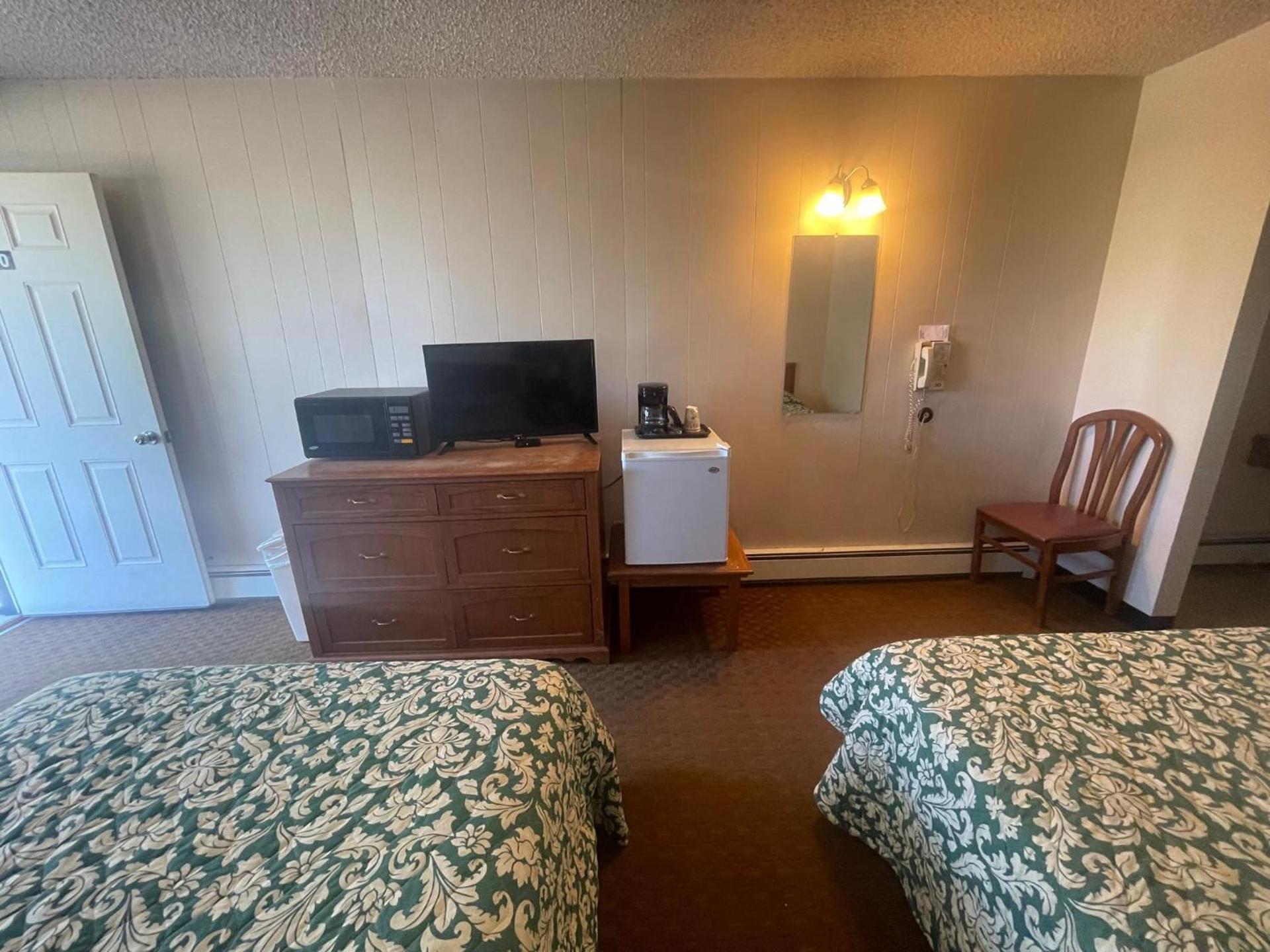 Riverside Inn photo 31