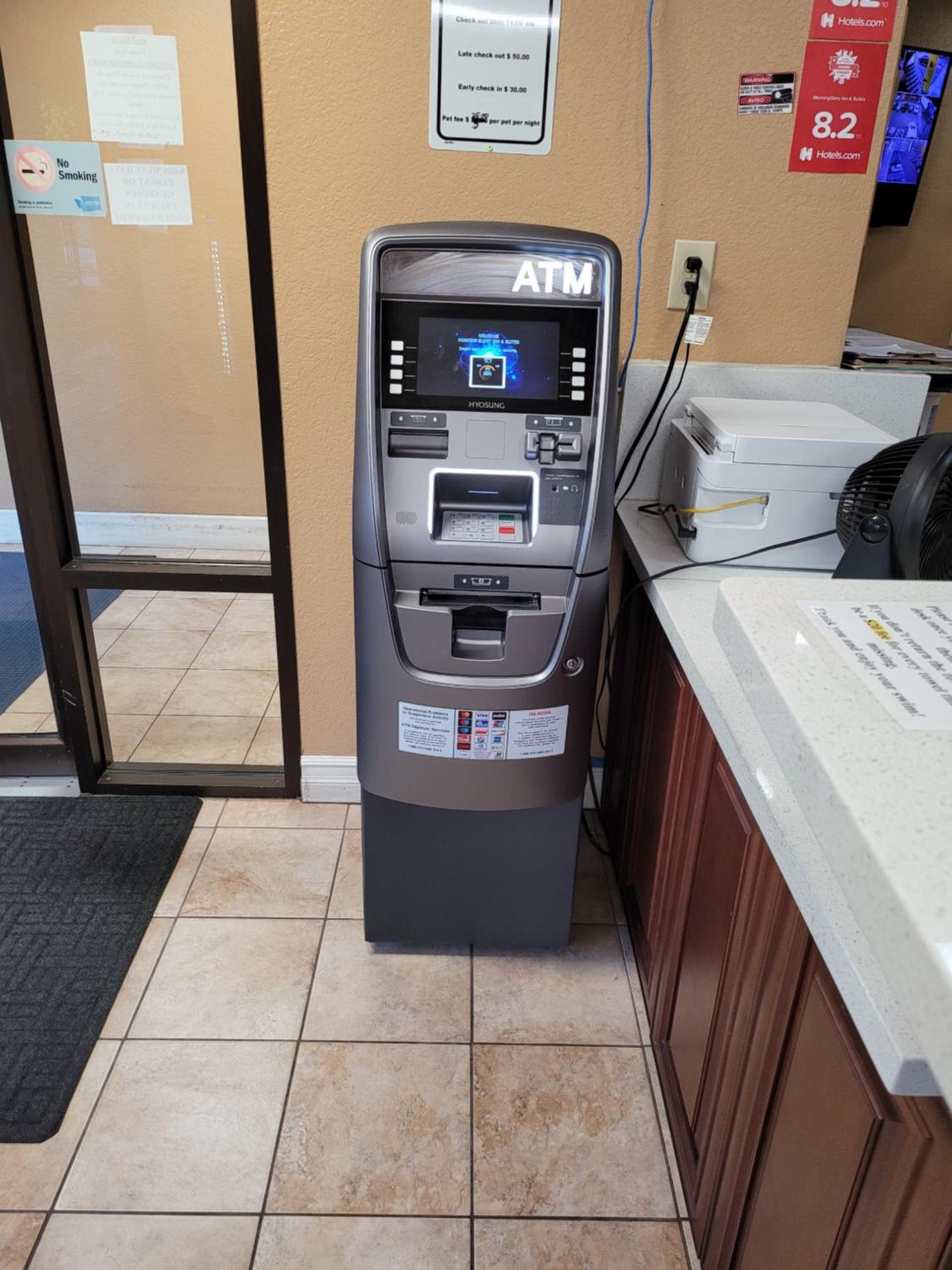 MorningGlory Inn & Suites photo 10