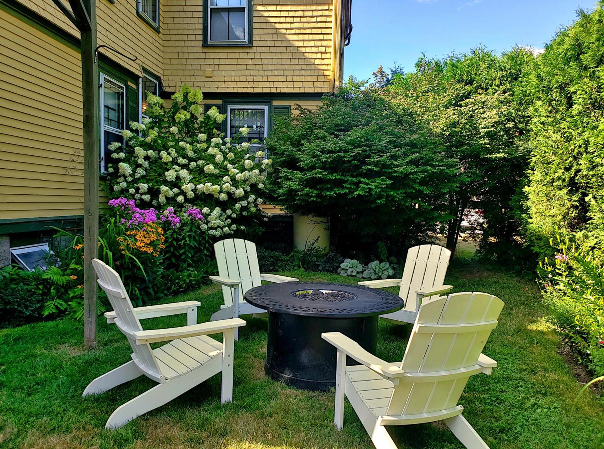 Sand Bar Cottage Inn photo 39