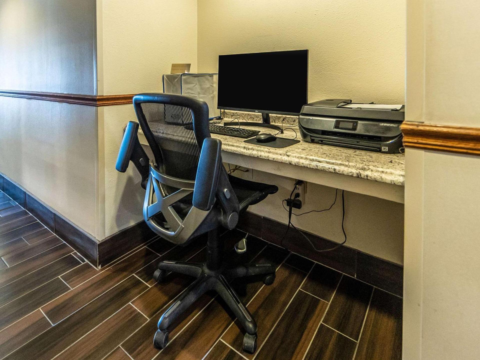The Hanford Hotel, an Ascend Collection Hotel photo 30