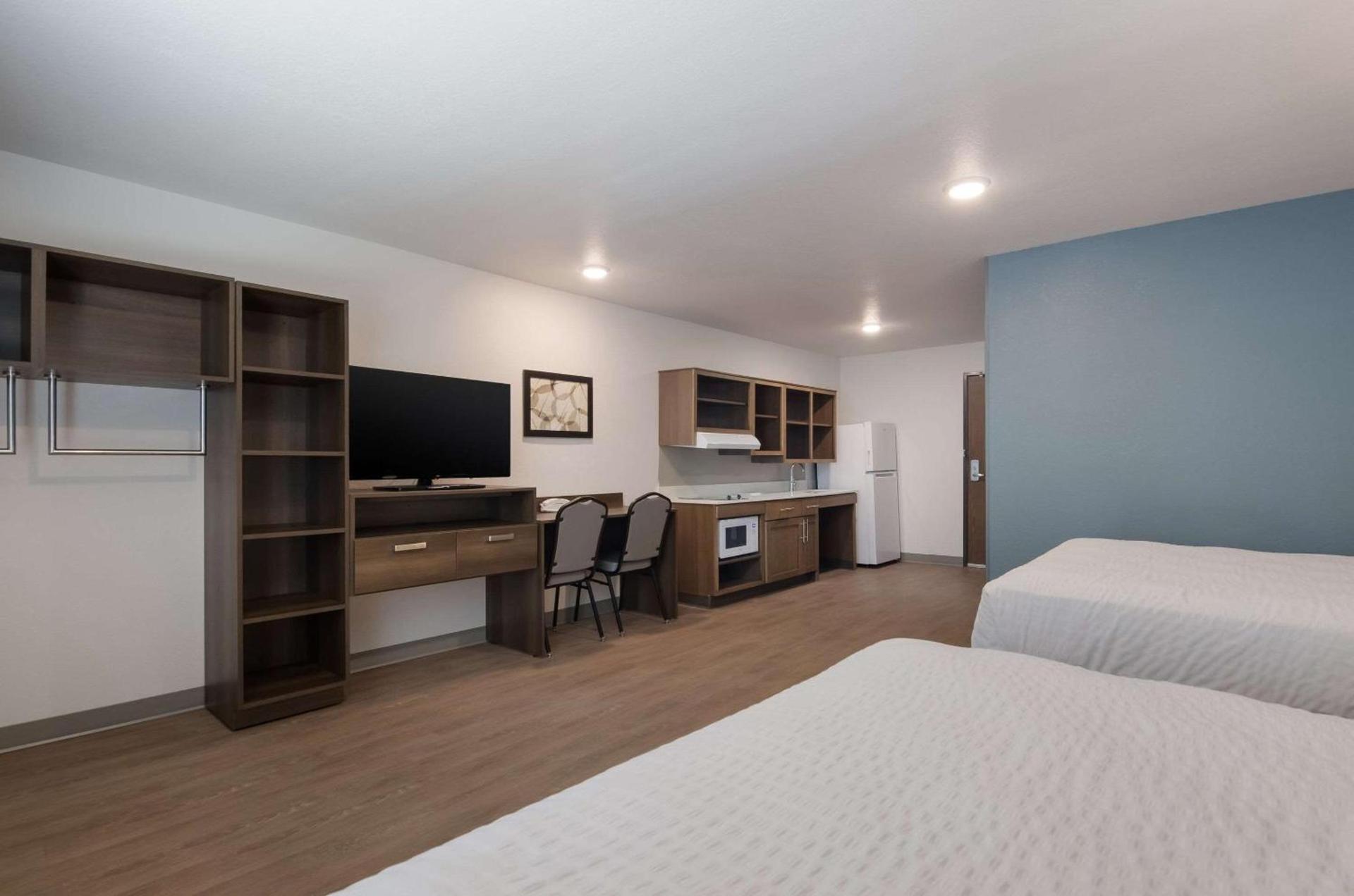 WoodSpring Suites Lynchburg VA photo 17