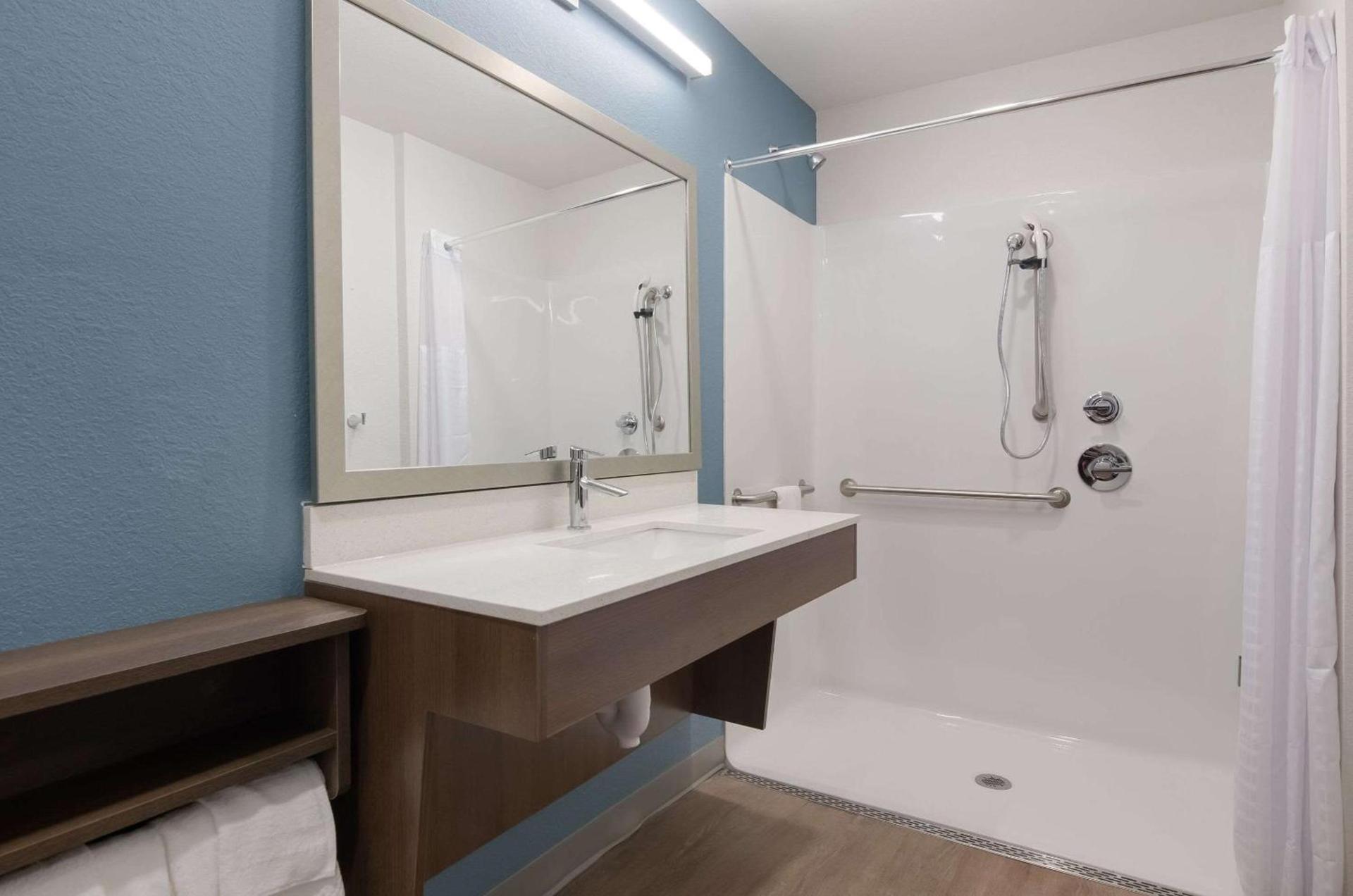 WoodSpring Suites Lynchburg VA photo 22