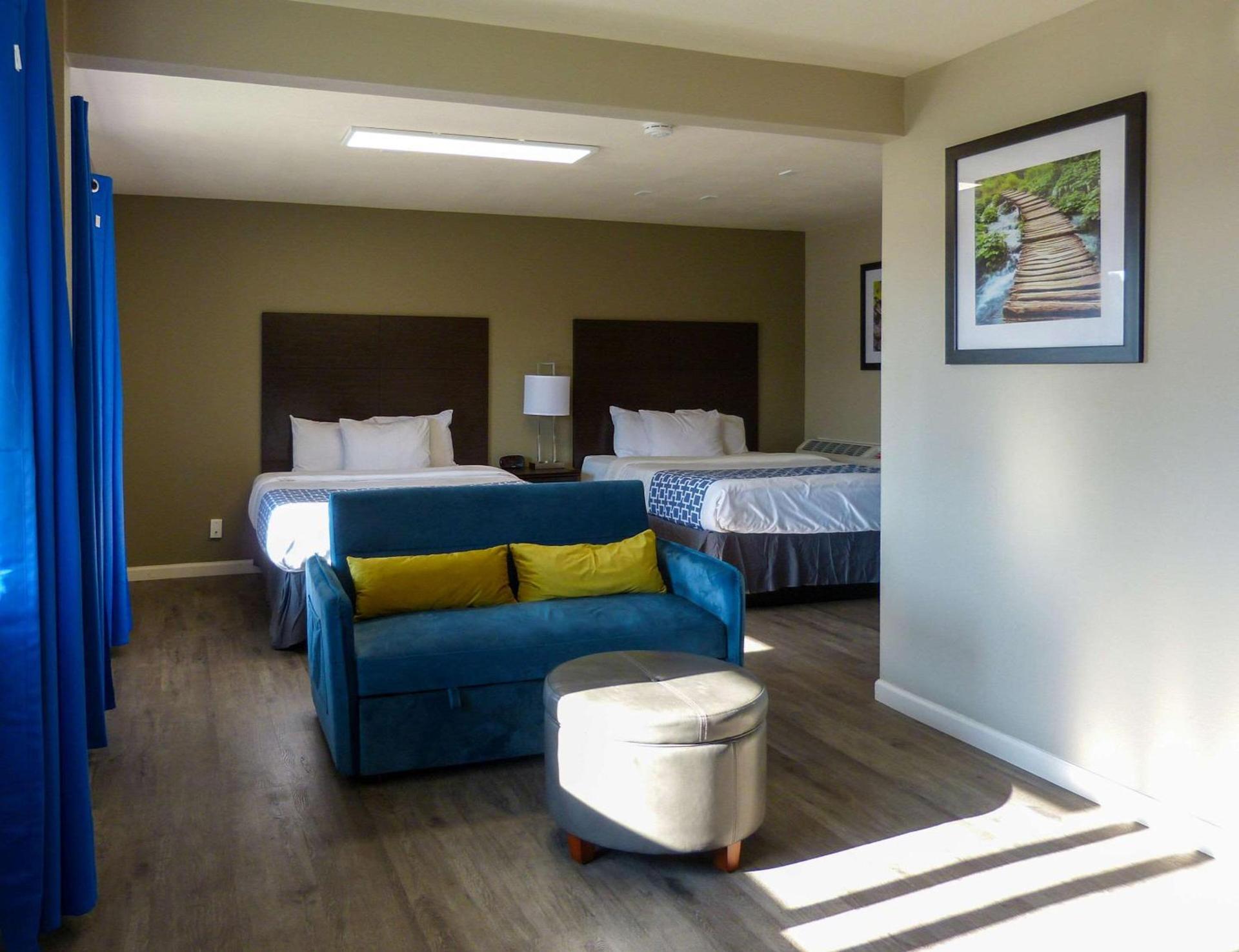 Rodeway Inn & Suites Ontario photo 22