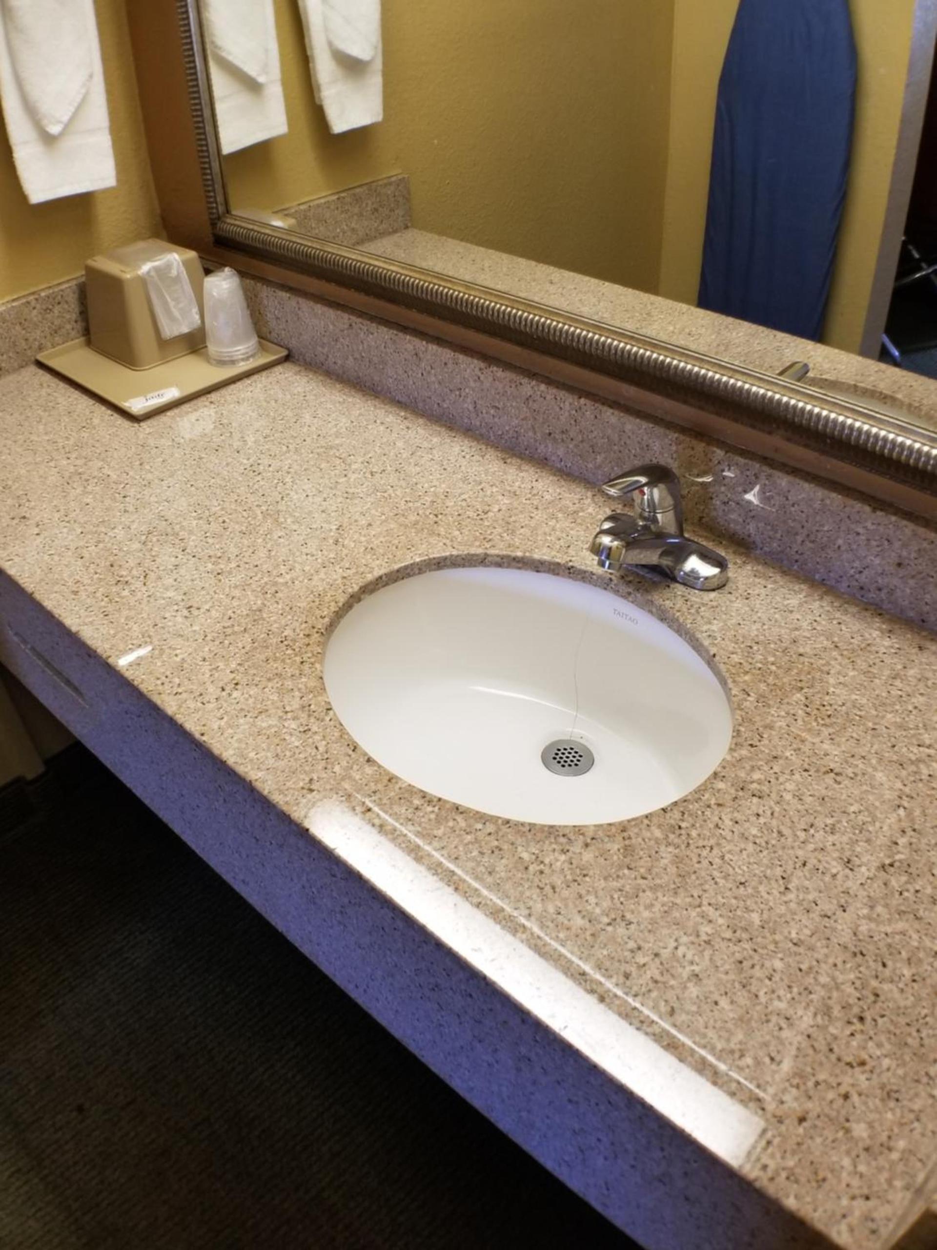 Drakes Creek Inn photo 5
