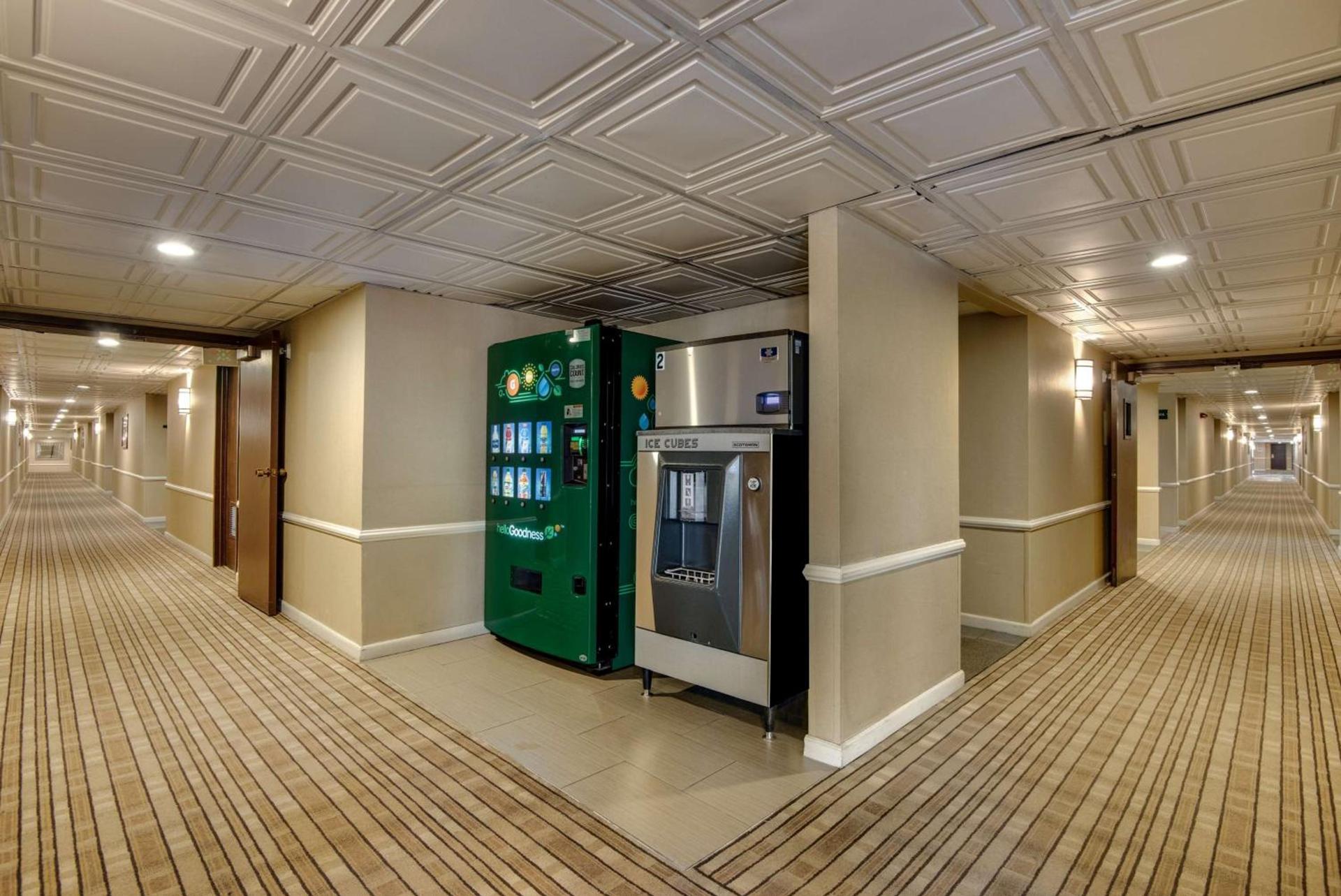 SureStay Plus Hotel by Best Western Reno Airport photo 15