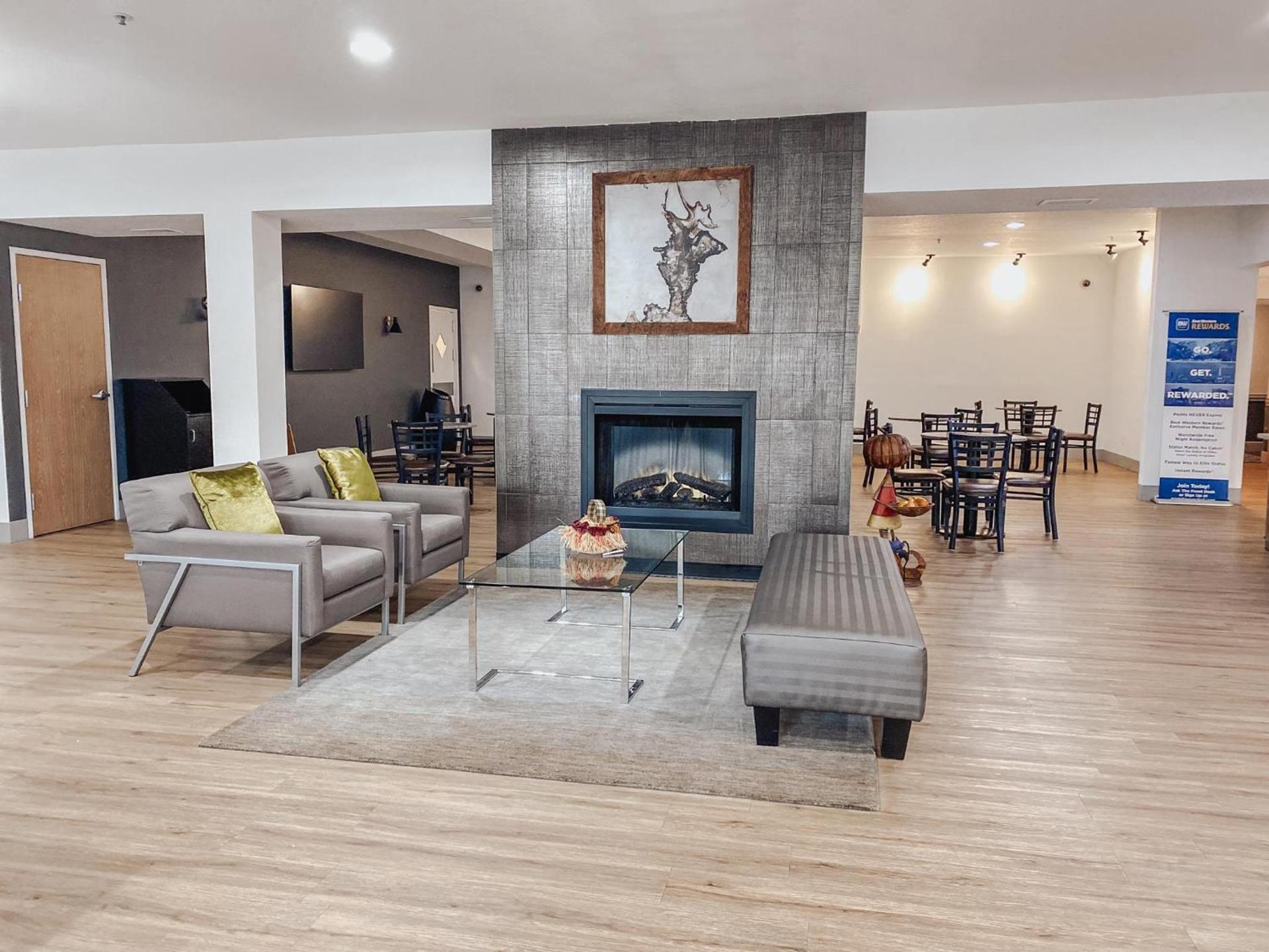 Best Western PLUS Peppertree Airport Inn photo 36