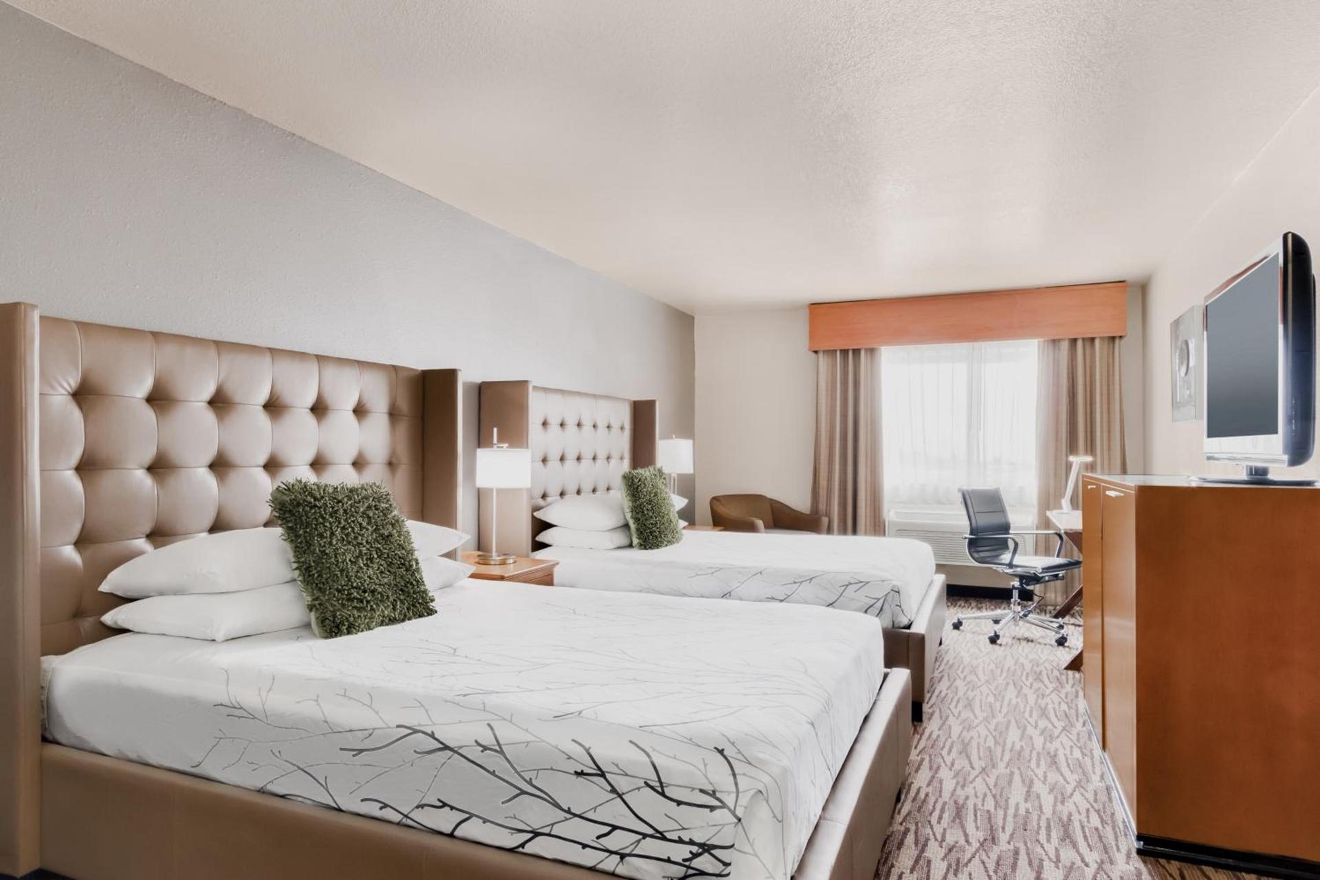 Best Western PLUS Peppertree Airport Inn photo 42