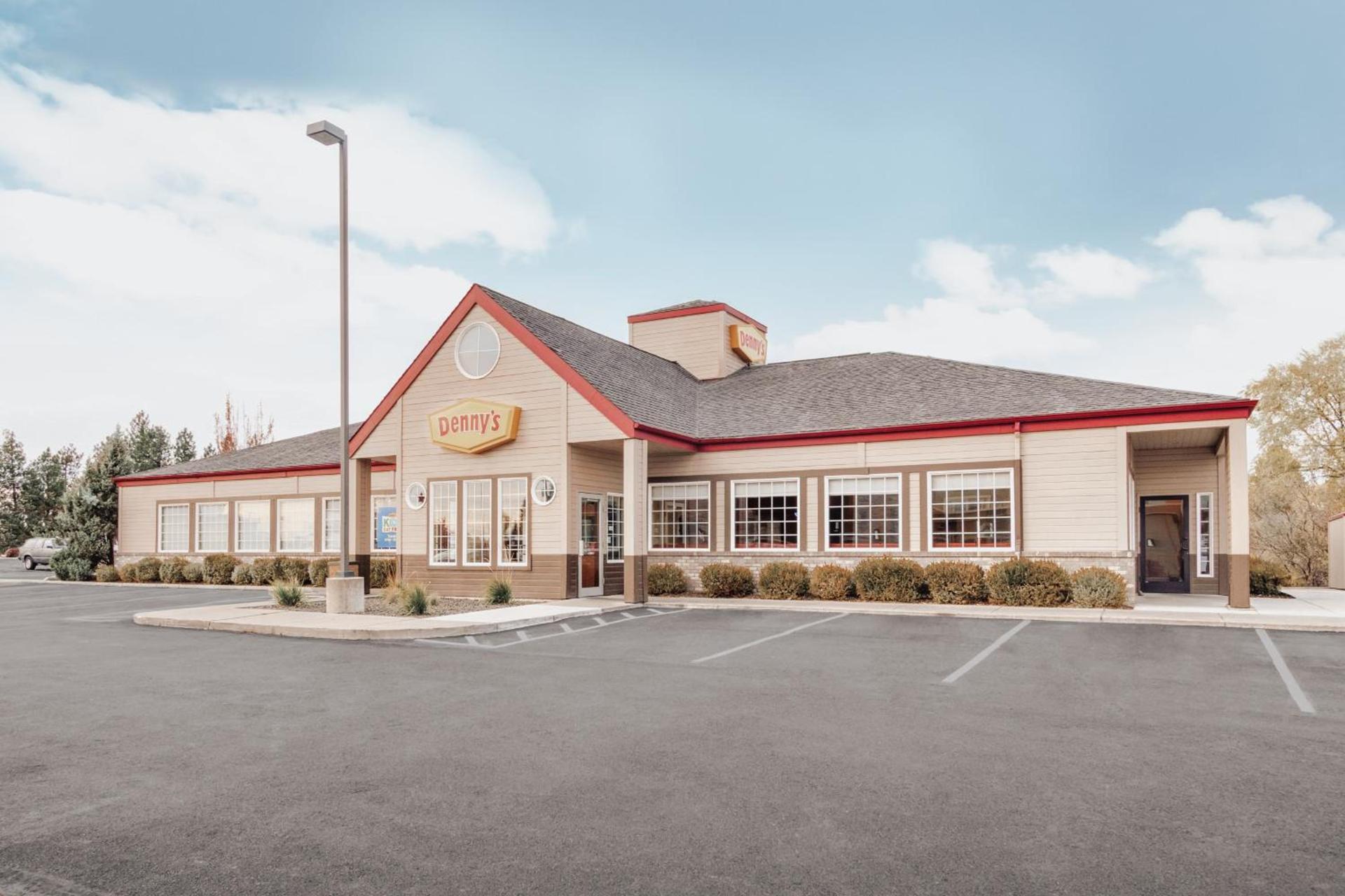 Best Western PLUS Peppertree Airport Inn photo 52
