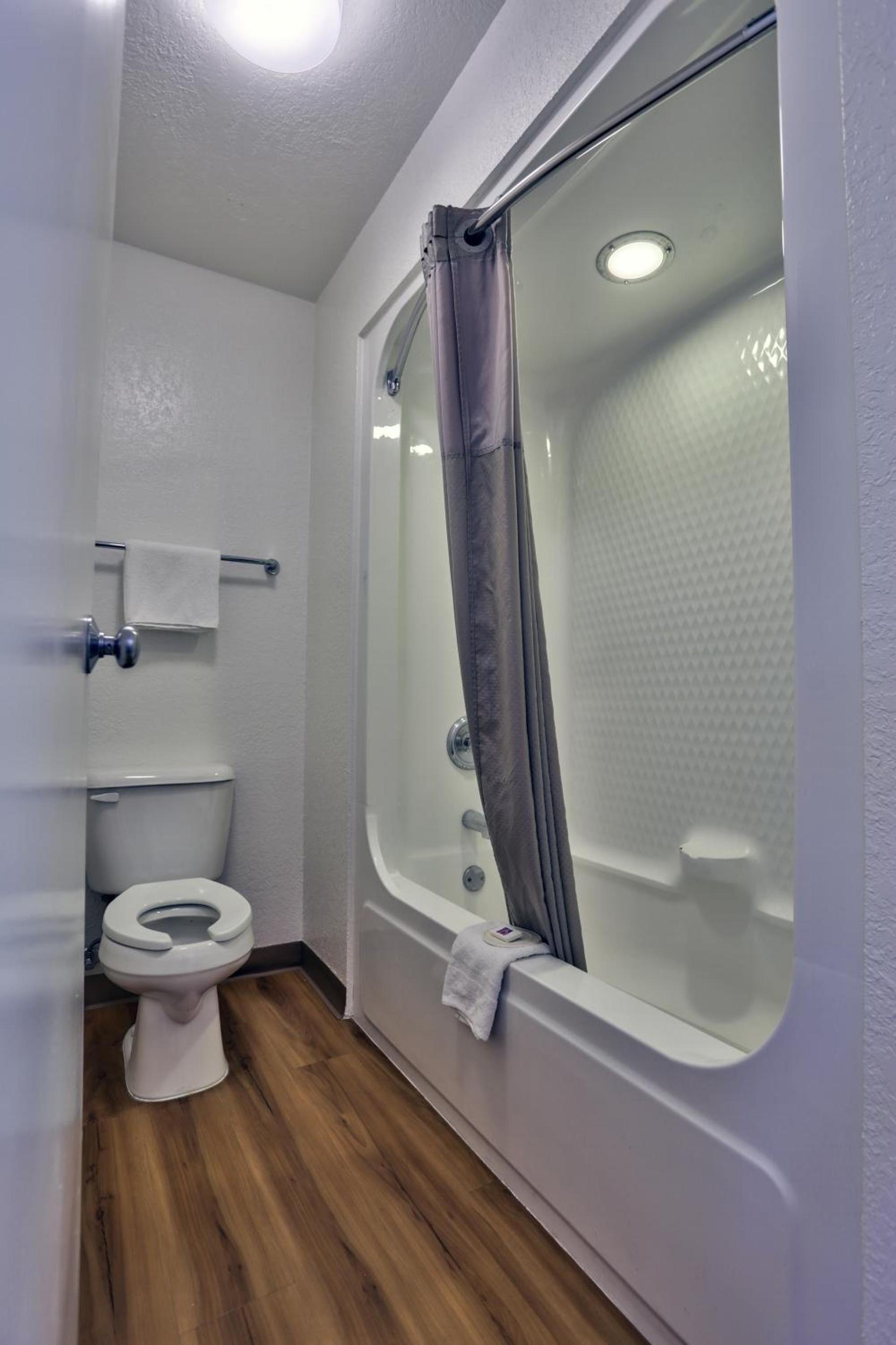 Motel 6-Flagstaff, AZ - Butler photo 34