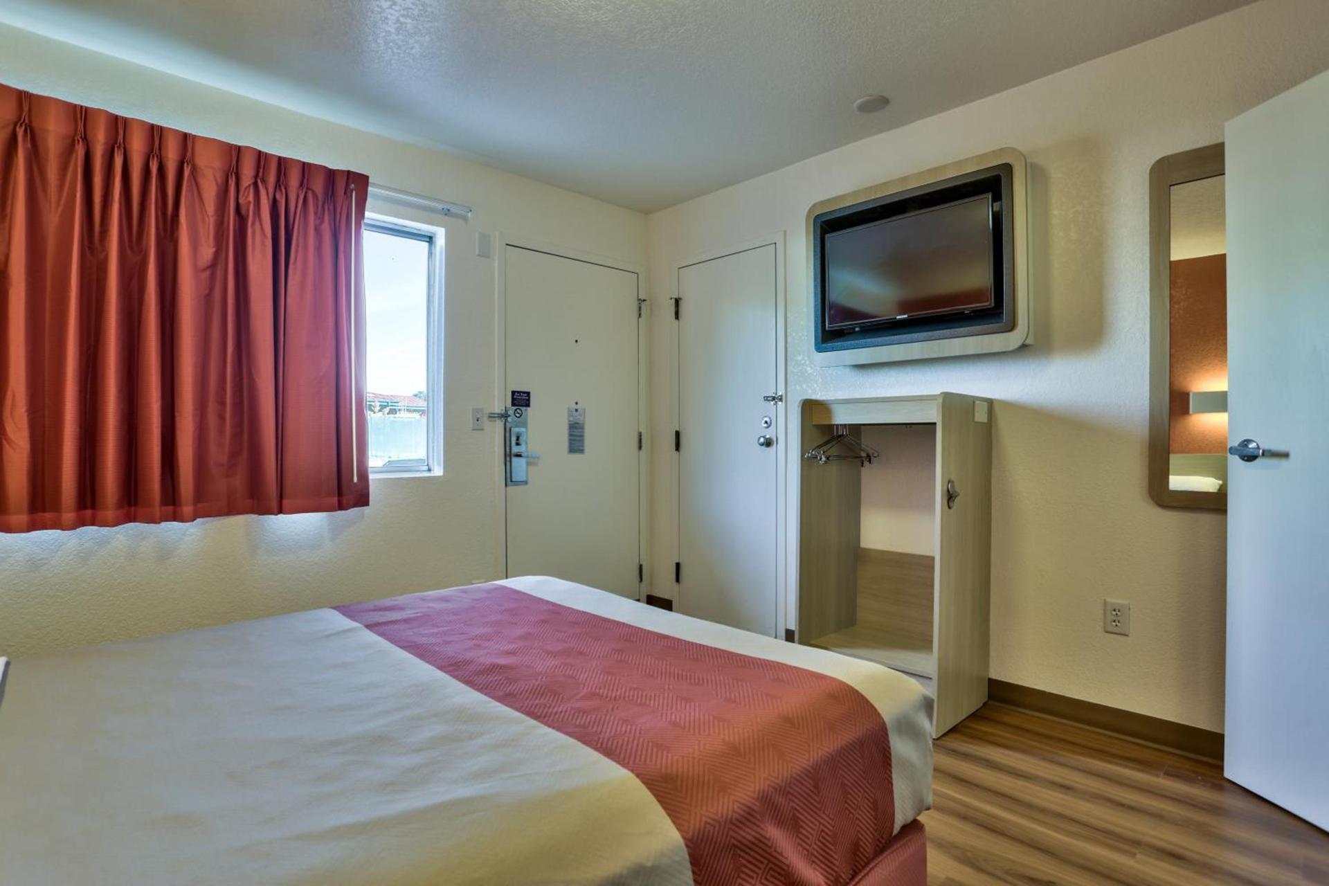 Motel 6-Flagstaff, AZ - Butler photo 28