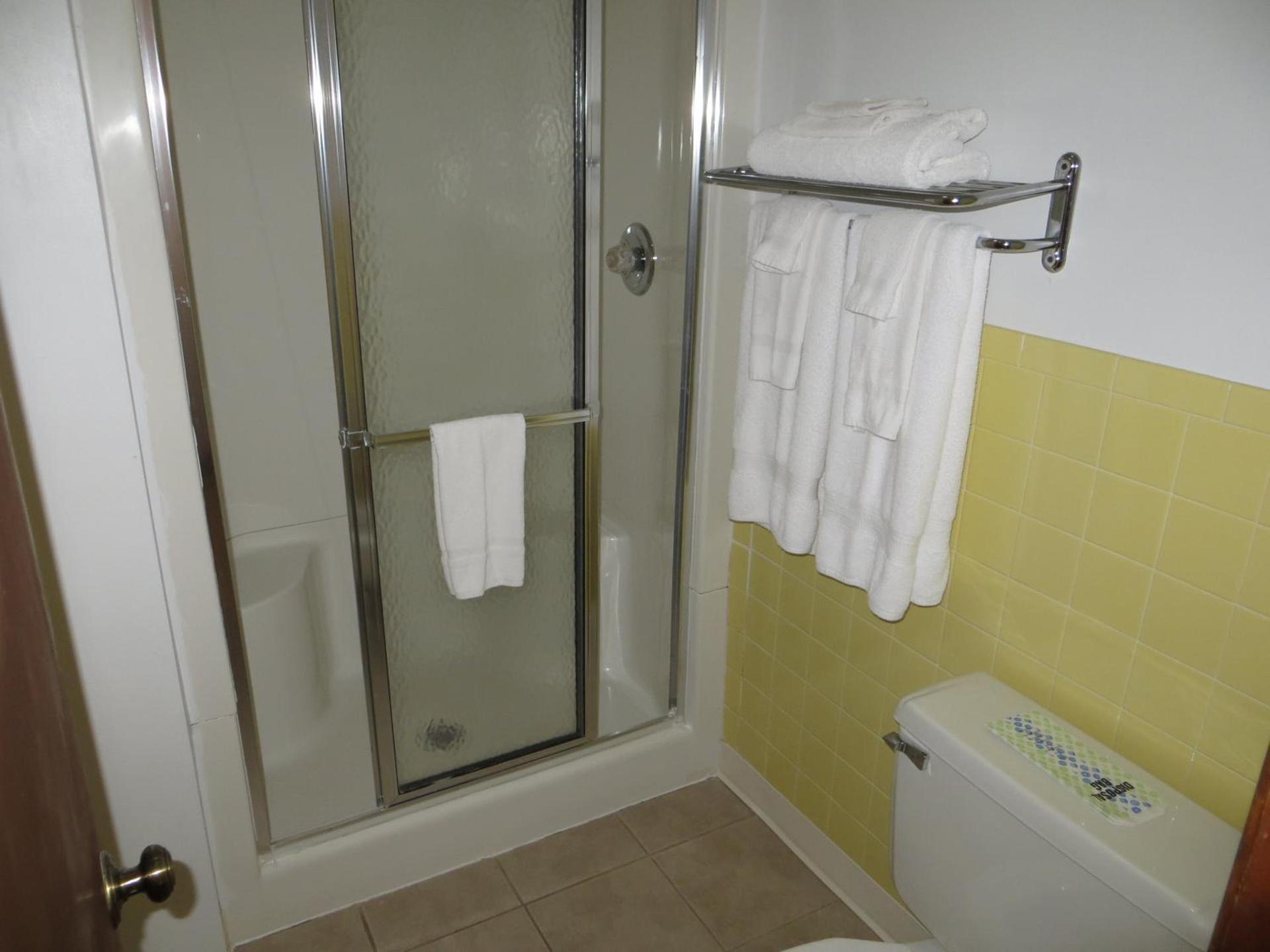 Green Valley Motor Lodge photo 16