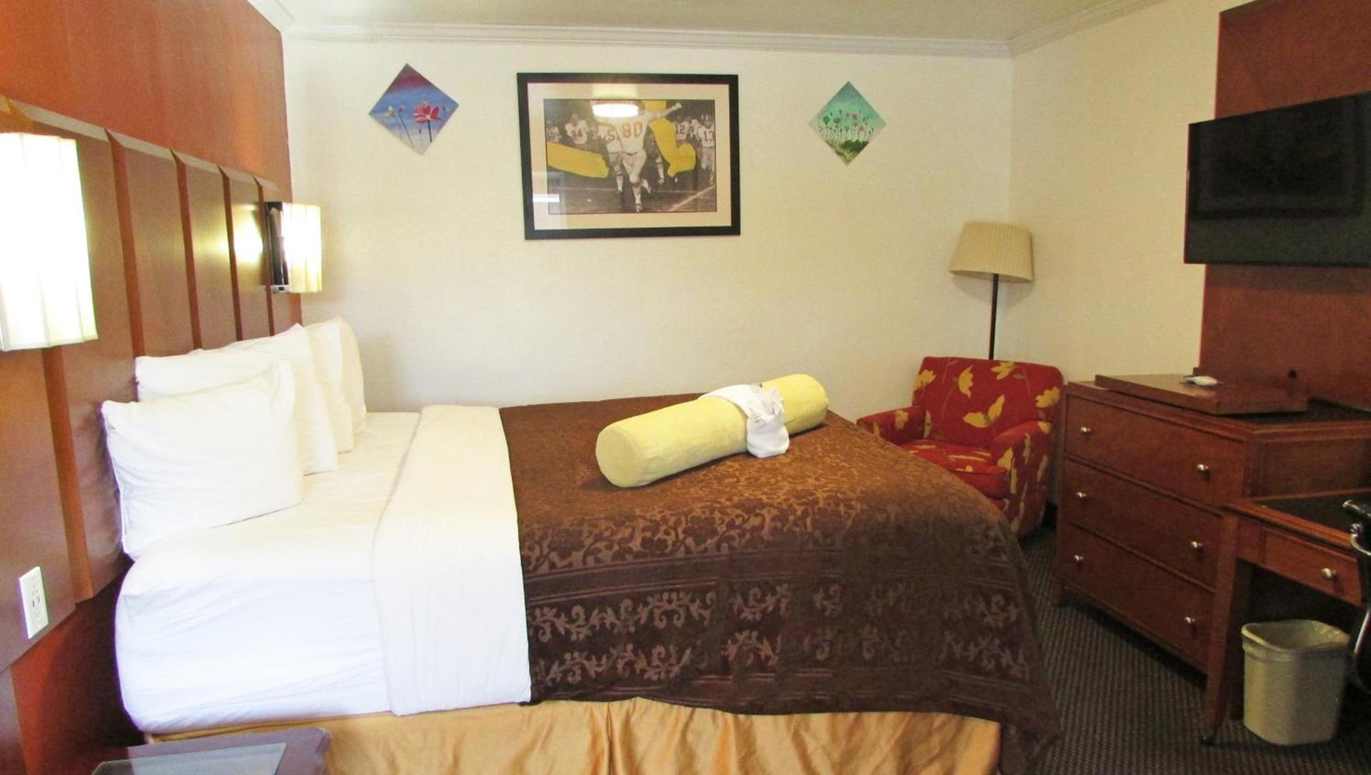Mountain Star Inn photo 44