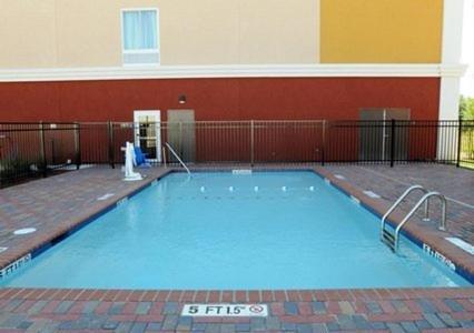 Comfort Suites near Tanger Outlet Mall photo 40