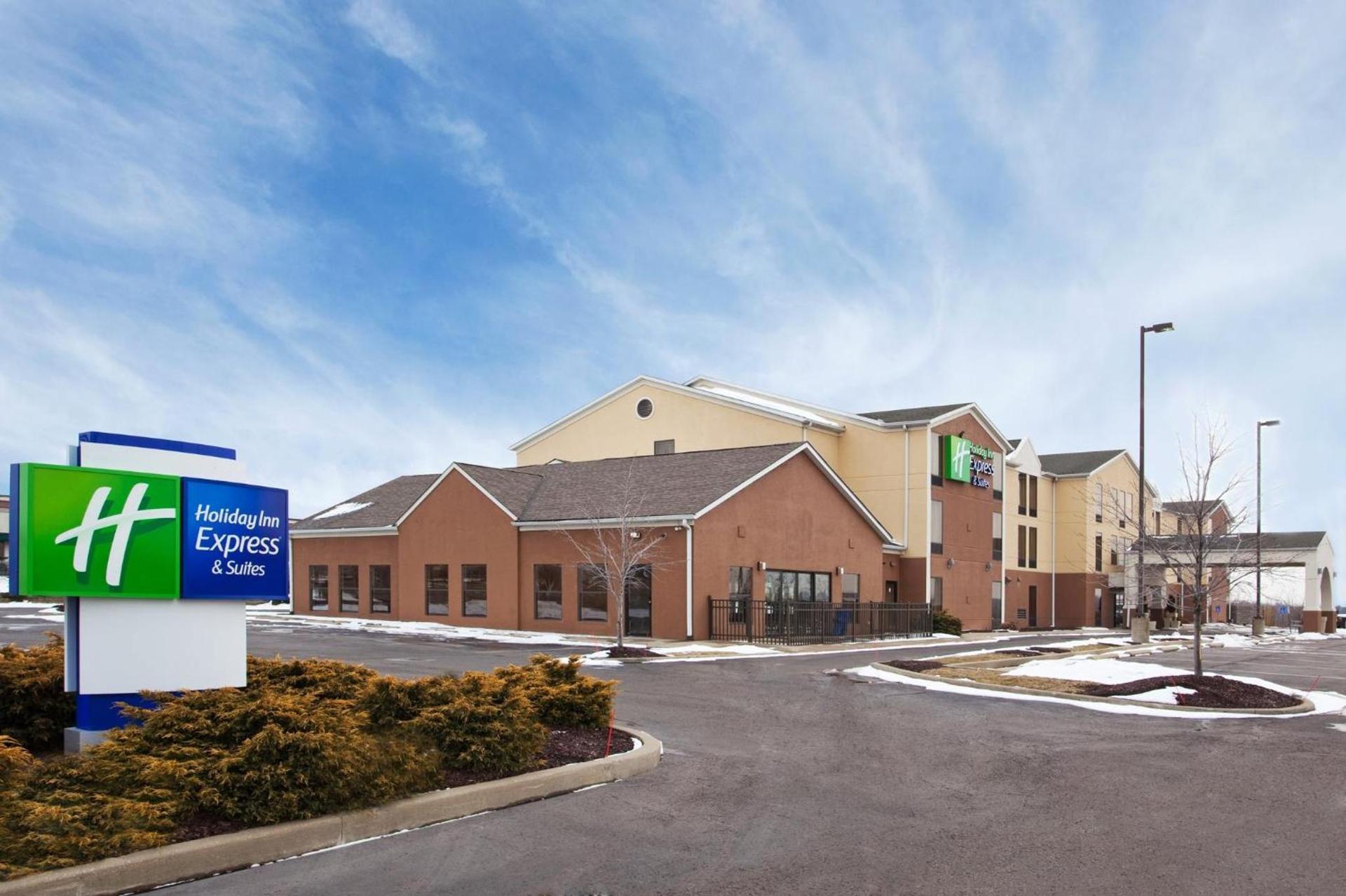 Holiday Inn Express Hotel & Suites Cleveland-Streetsboro by IHG — hotel in Streetsboro