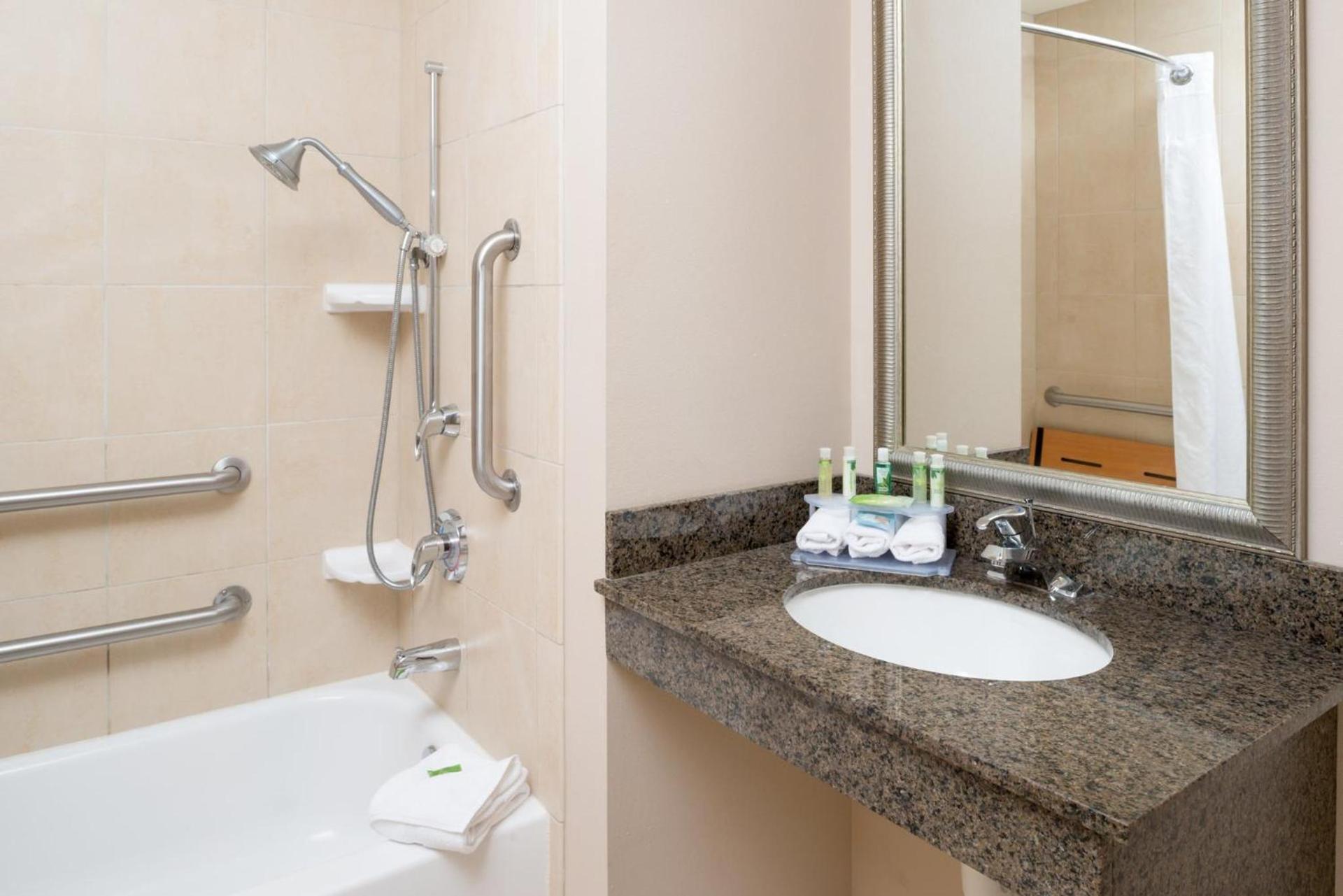 Holiday Inn Express Hotel & Suites North Sequim by IHG photo 65