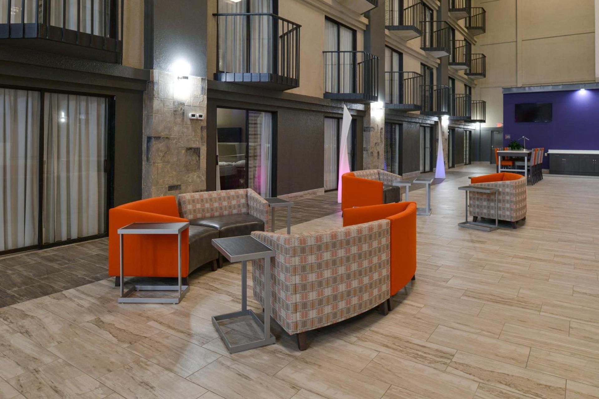 Best Western Plus Clemson Hotel & Conference Center photo 40