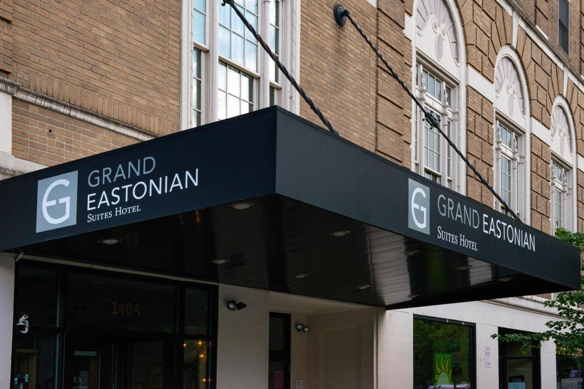 Grand Eastonian Hotel & Suites photo 45