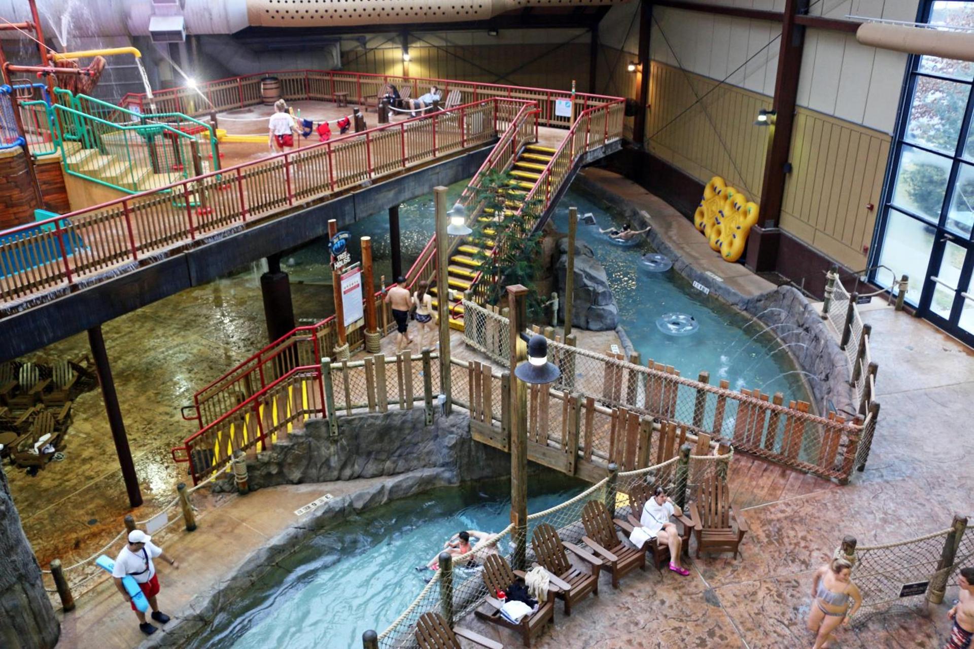 Six Flags Great Escape Lodge & Indoor Waterpark photo 17