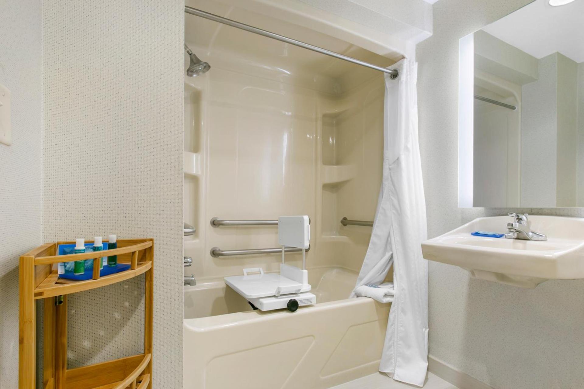 Holiday Inn Express Mount Arlington by IHG photo 32