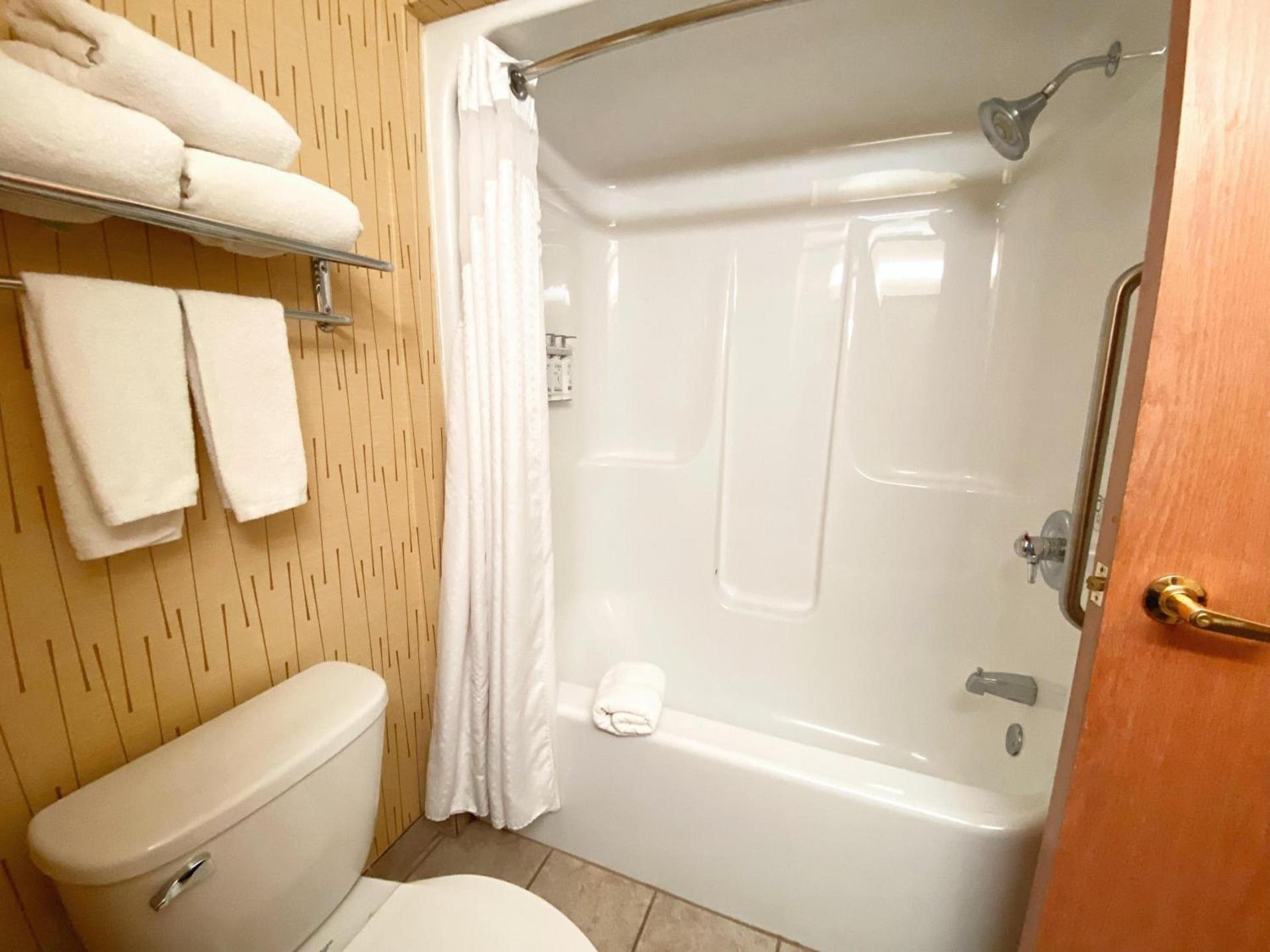 Holiday Inn Express Plymouth by IHG photo 26