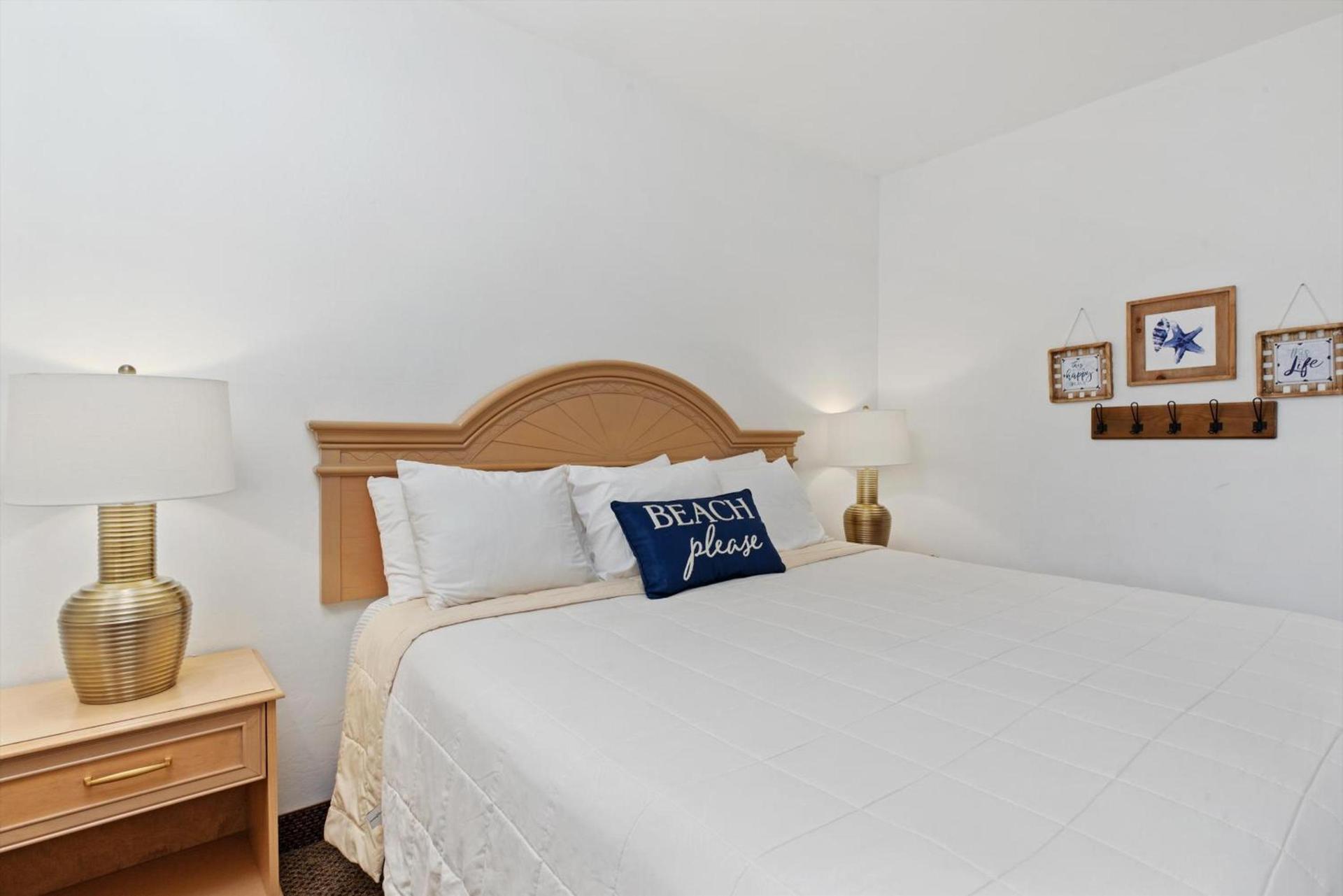 Beach House Inn & Suites photo 38