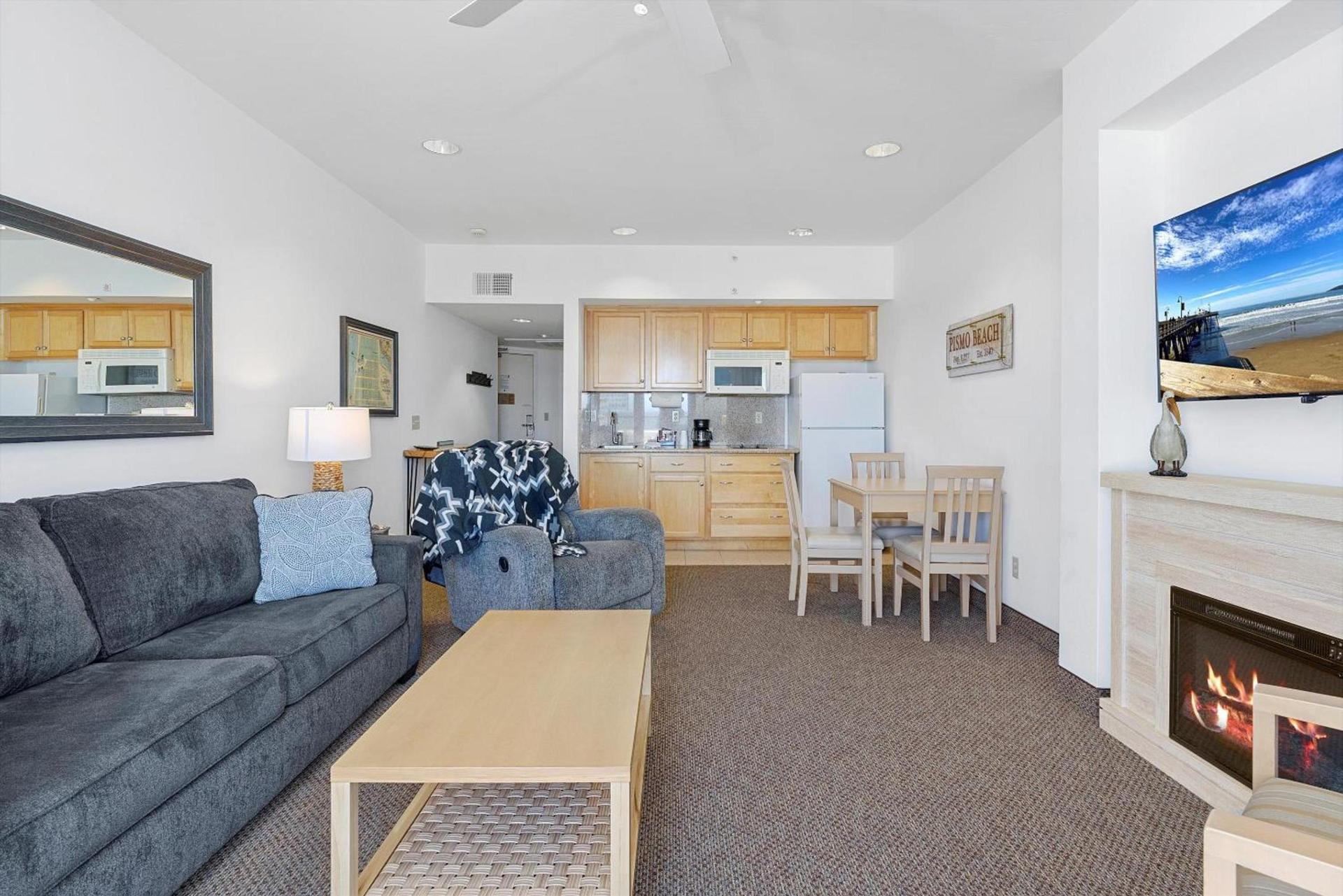 Beach House Inn & Suites photo 46