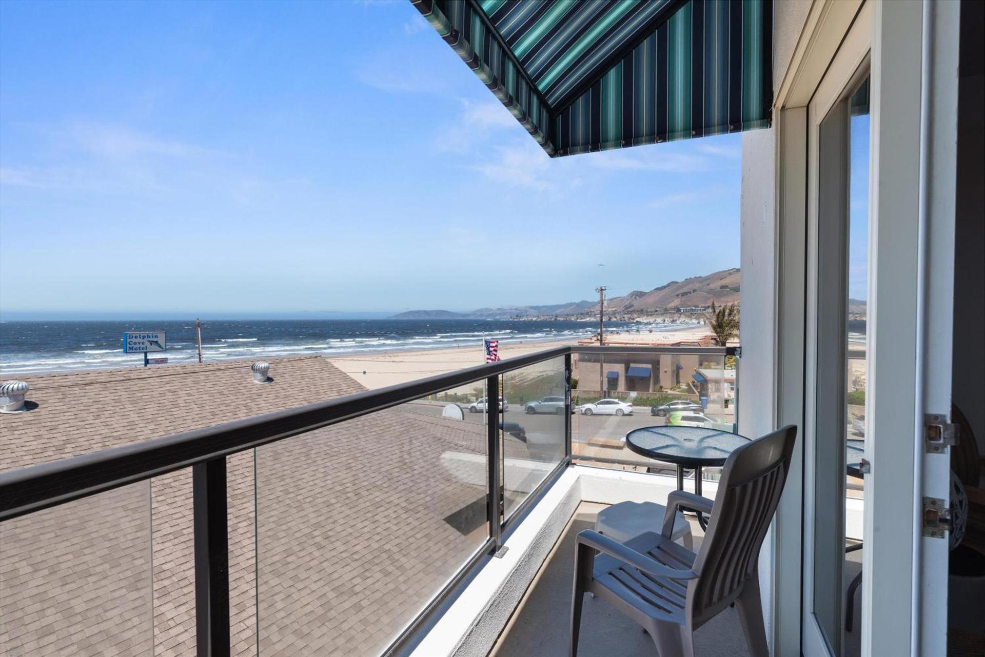 Beach House Inn & Suites photo 30