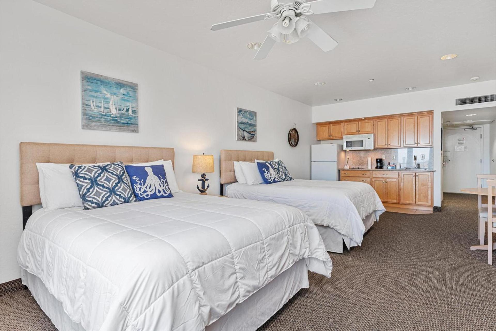 Beach House Inn & Suites photo 18